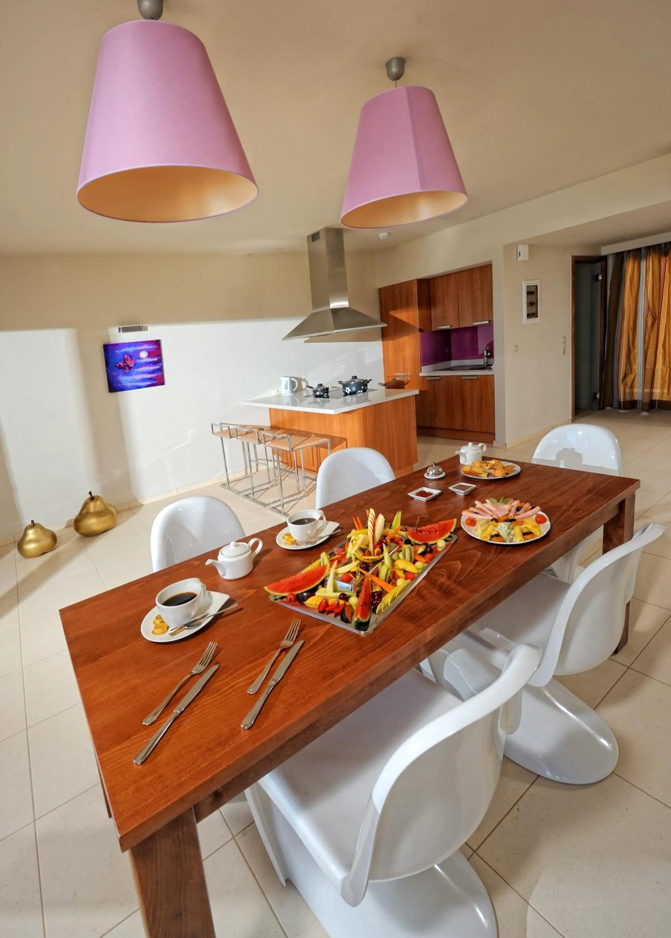 Dining Area in Royal Heights Resort Villas & Spa