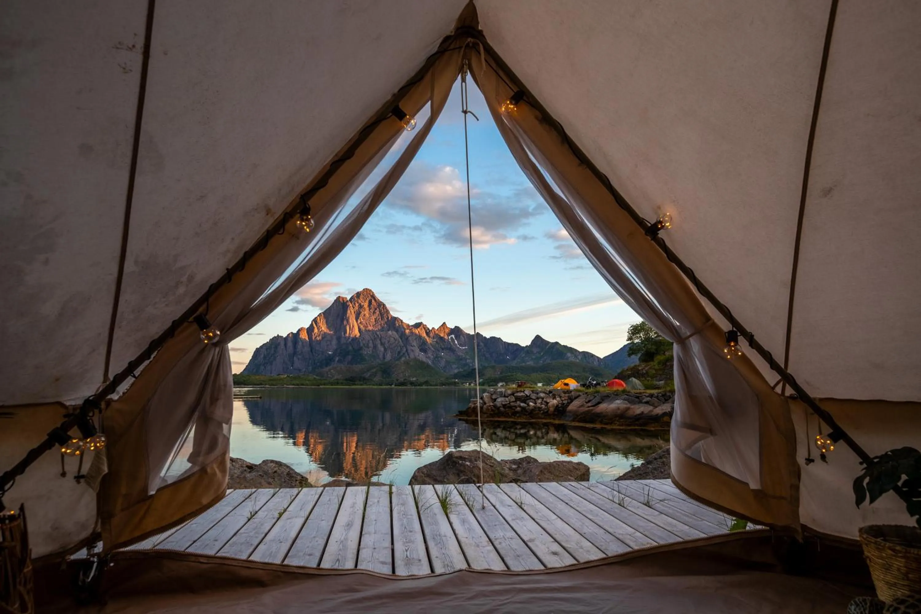 Day in Skårungen - Hotel, Cabins and Camping