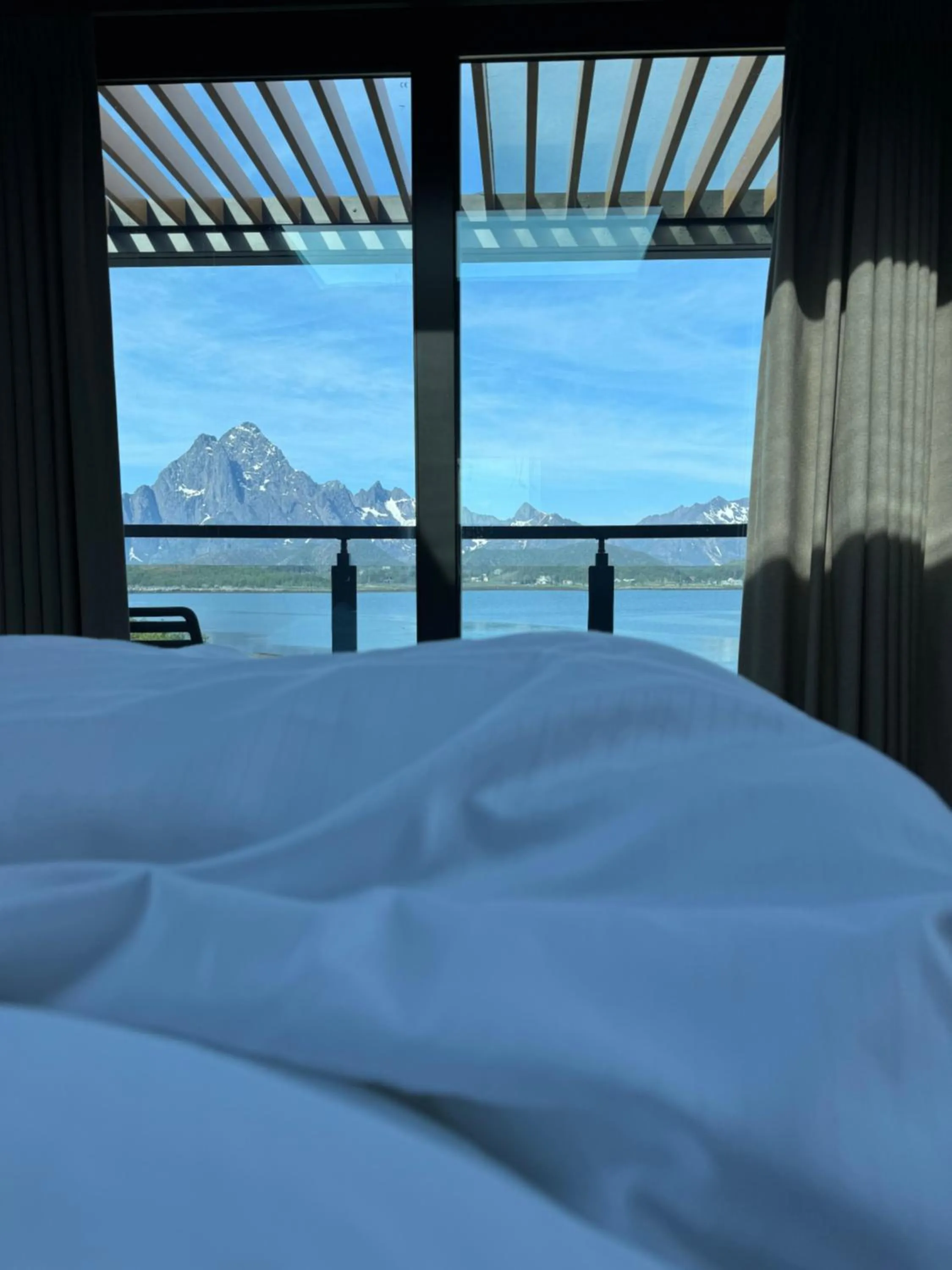 Bed in Skårungen - Hotel, Cabins and Camping