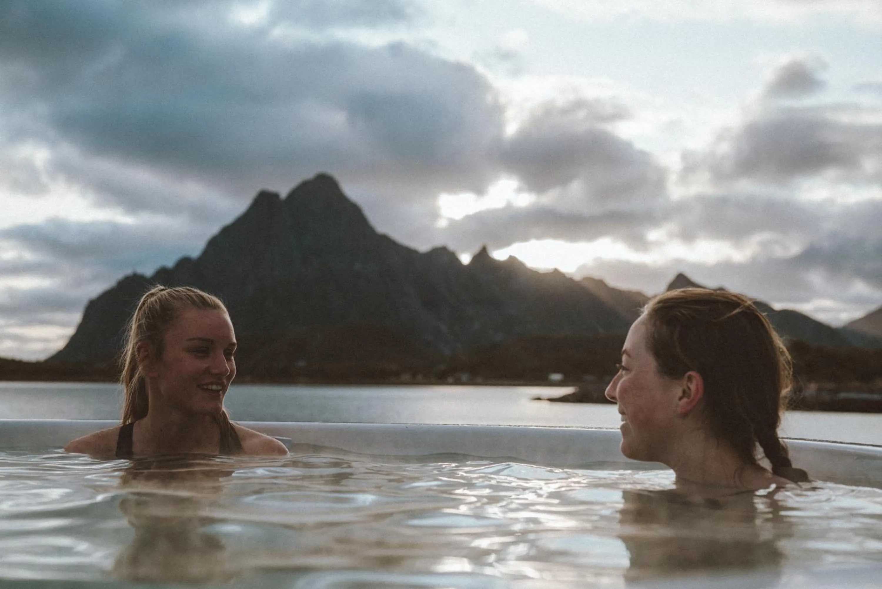 Hot Tub in Skårungen - Hotel, Cabins and Camping