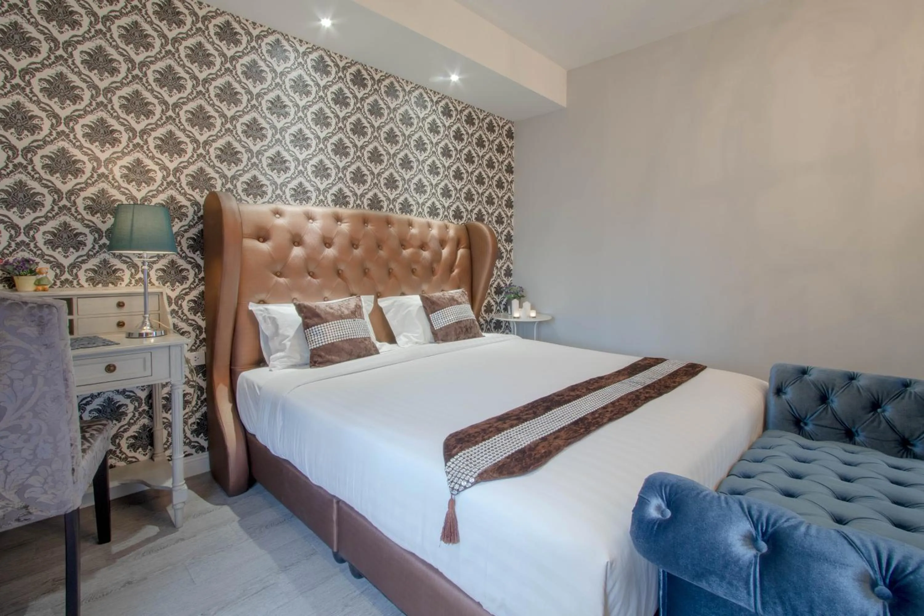 Photo of the whole room, Bed in The Star of Sathorn