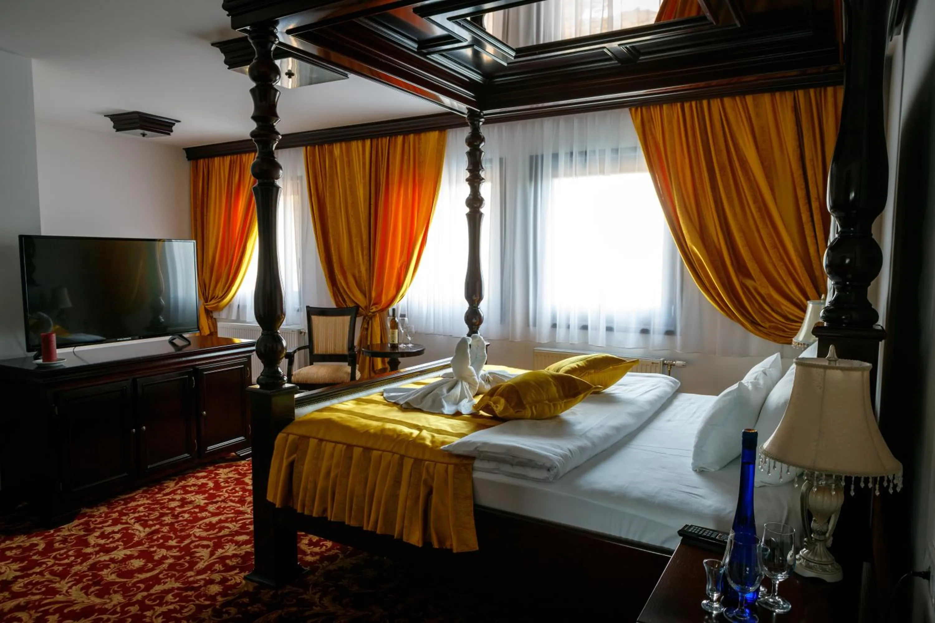 Photo of the whole room, Bed in Hotel Zlatarski Zlatnik