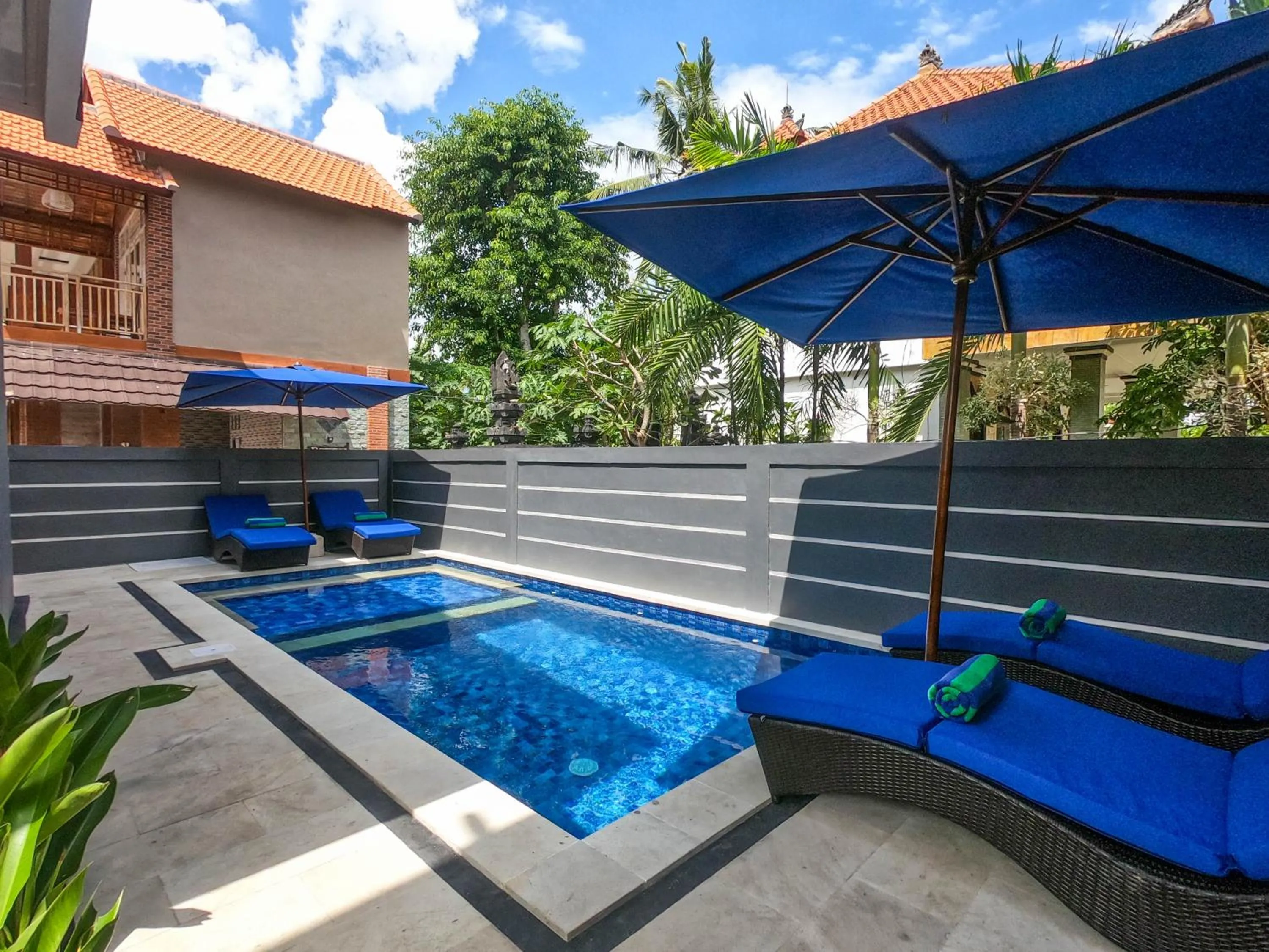Swimming pool in Chillhouse Lembongan