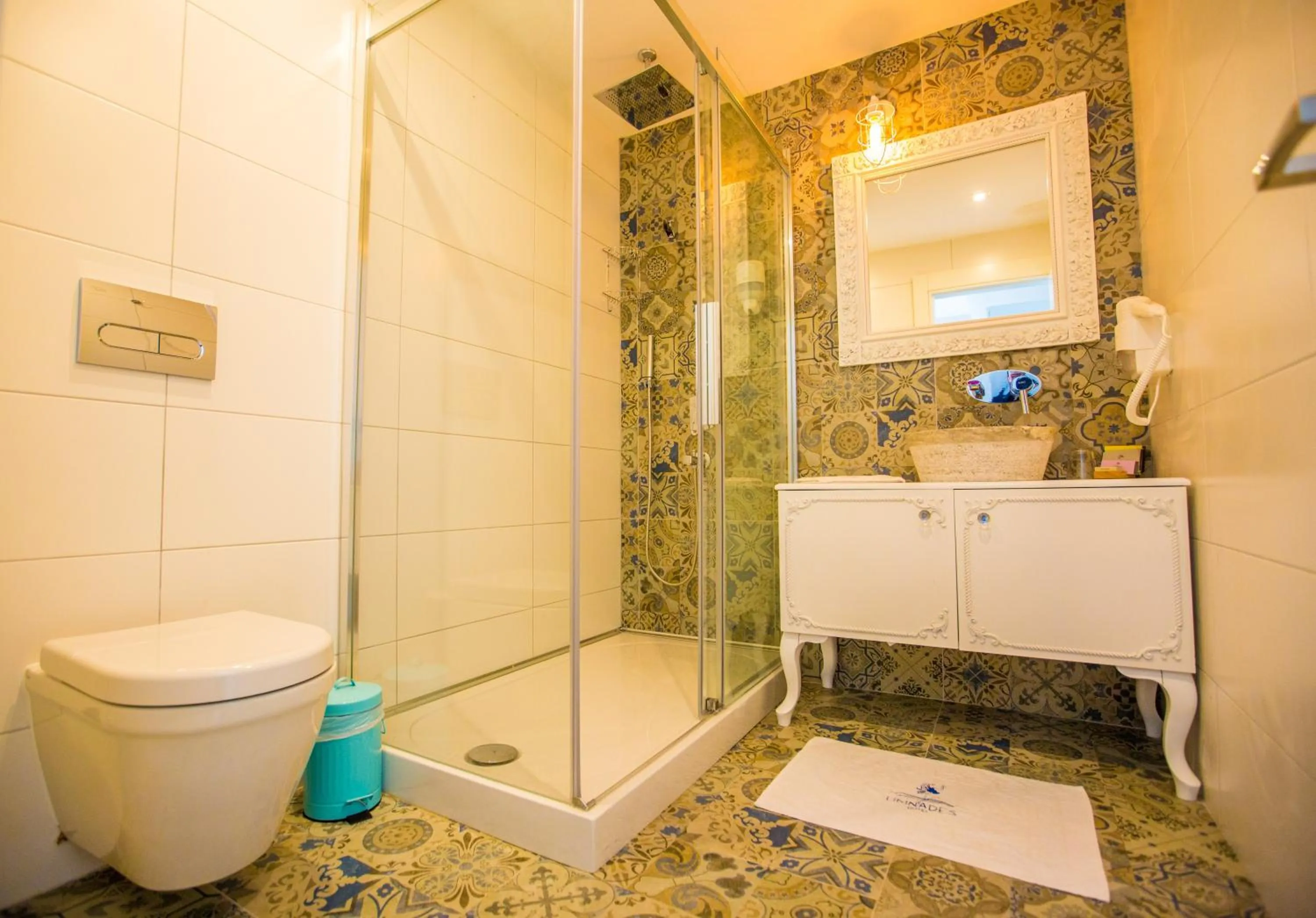 Bathroom in Limnades Hotel İznik