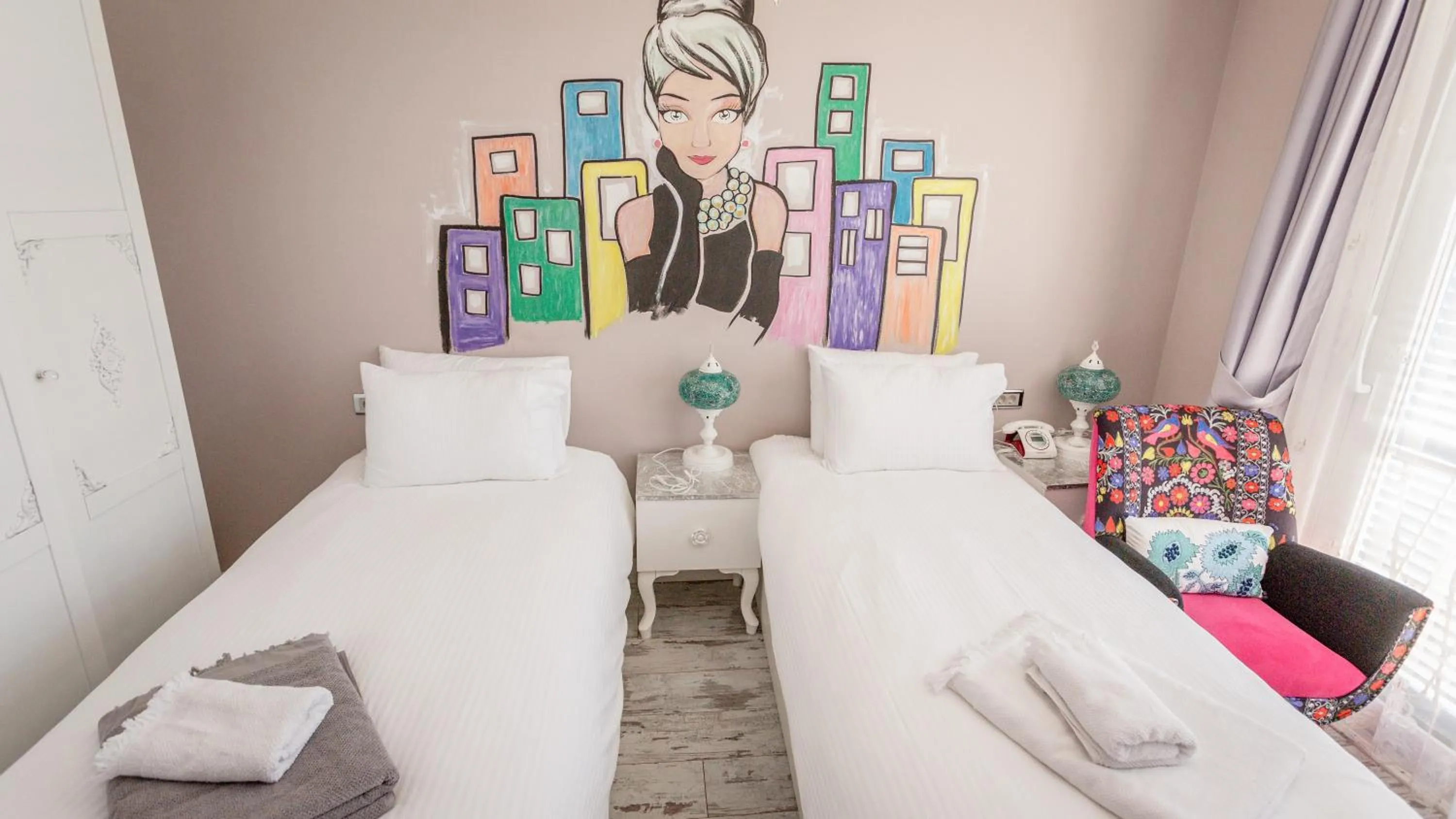 Decorative detail, Bed in Limnades Hotel İznik