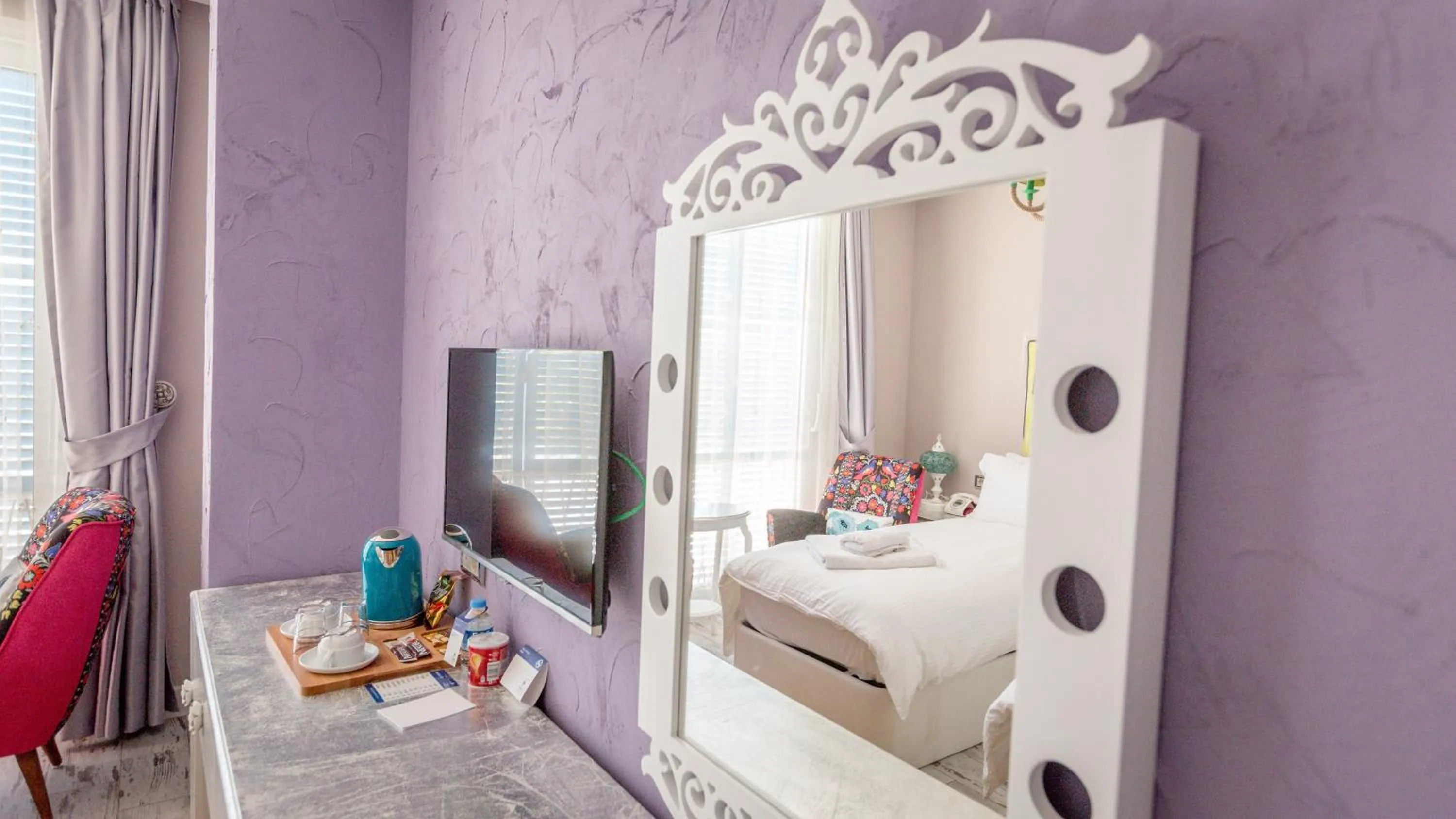 Patio, Bed in Limnades Hotel İznik