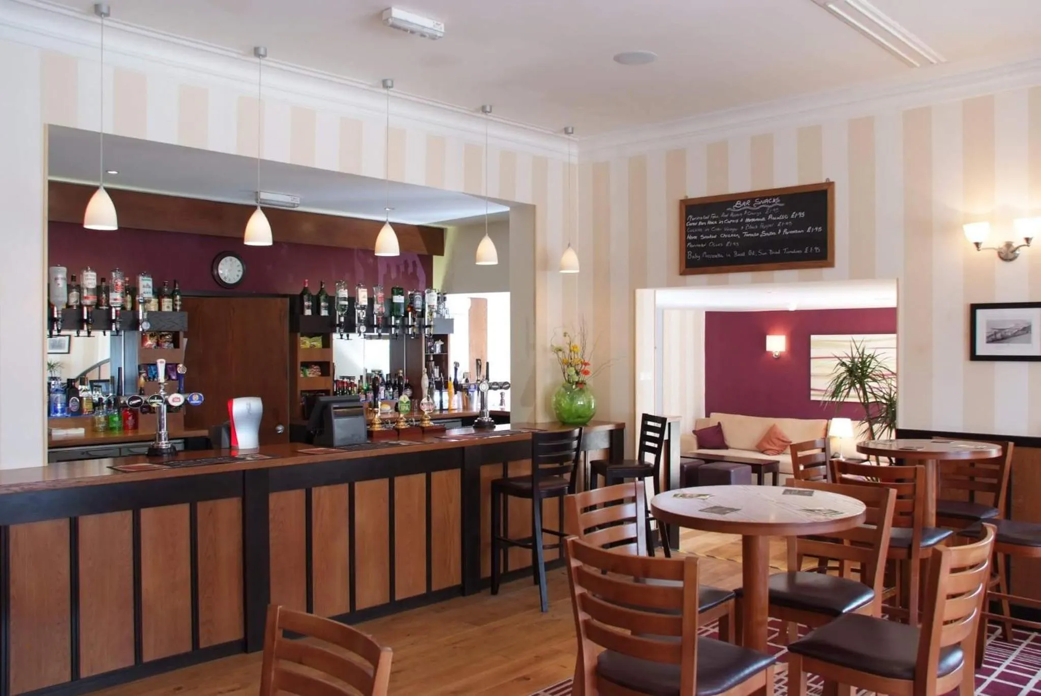 Lounge or bar in The White Horse