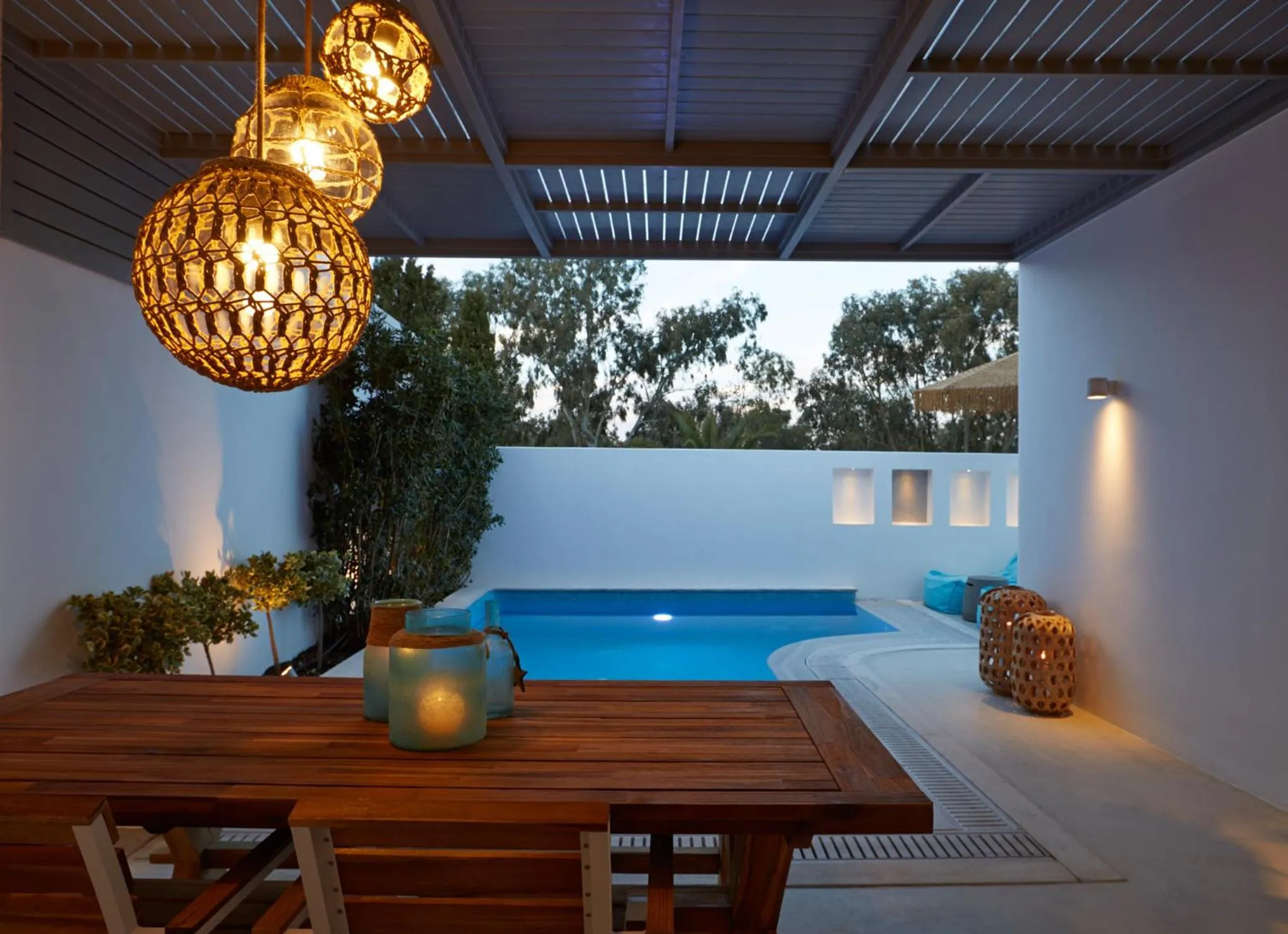 Eolia Kamari Villa
