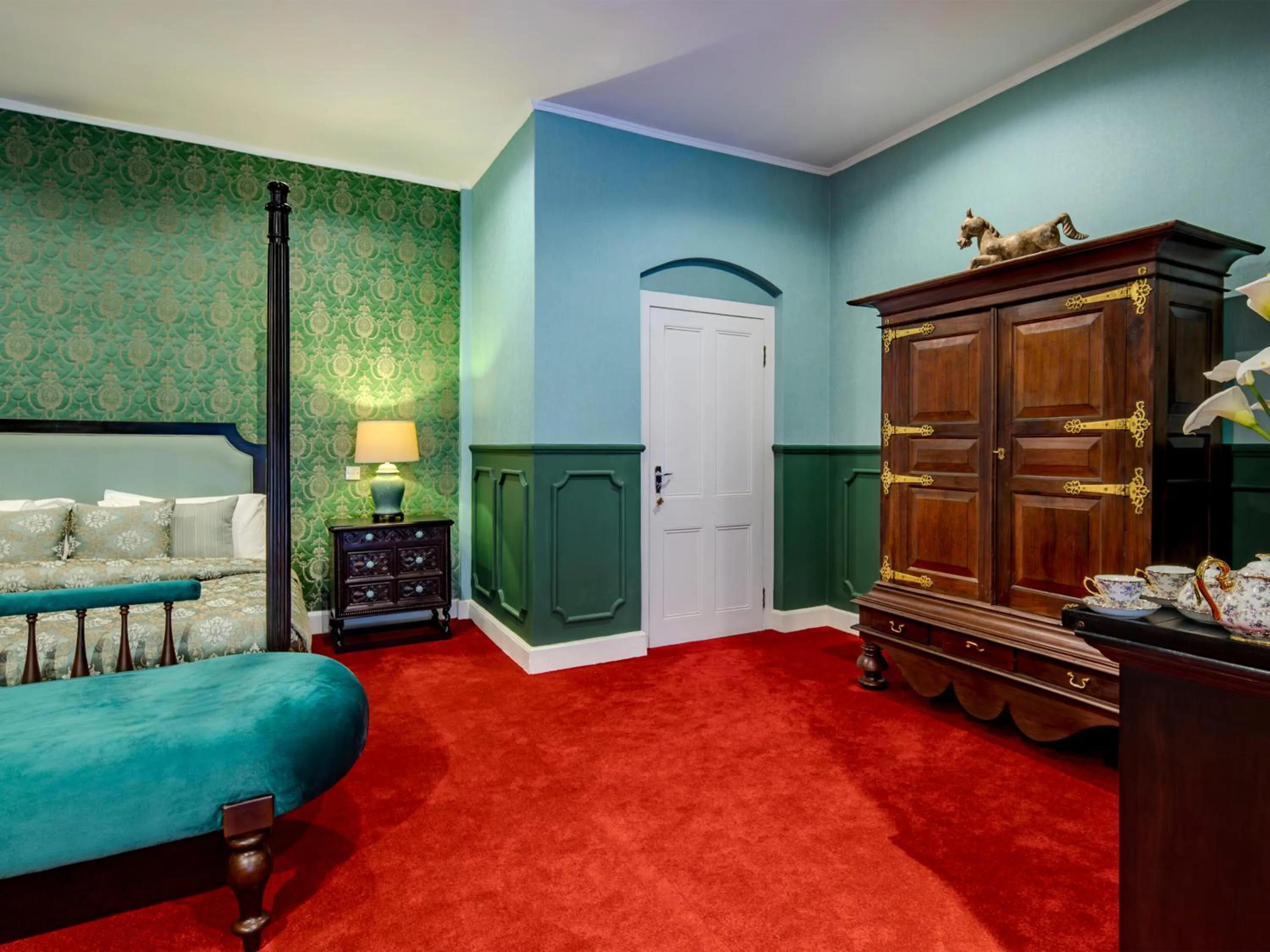 Bed in Hill Rise Luxury Villa & Stables by Edwards Collection - Nuwara Eliya