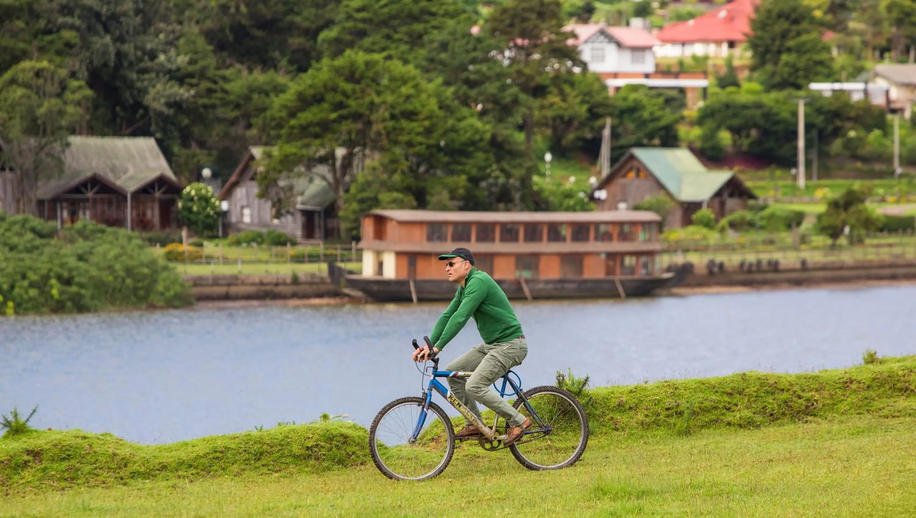 Cycling in Hill Rise Luxury Villa & Stables by Edwards Collection - Nuwara Eliya