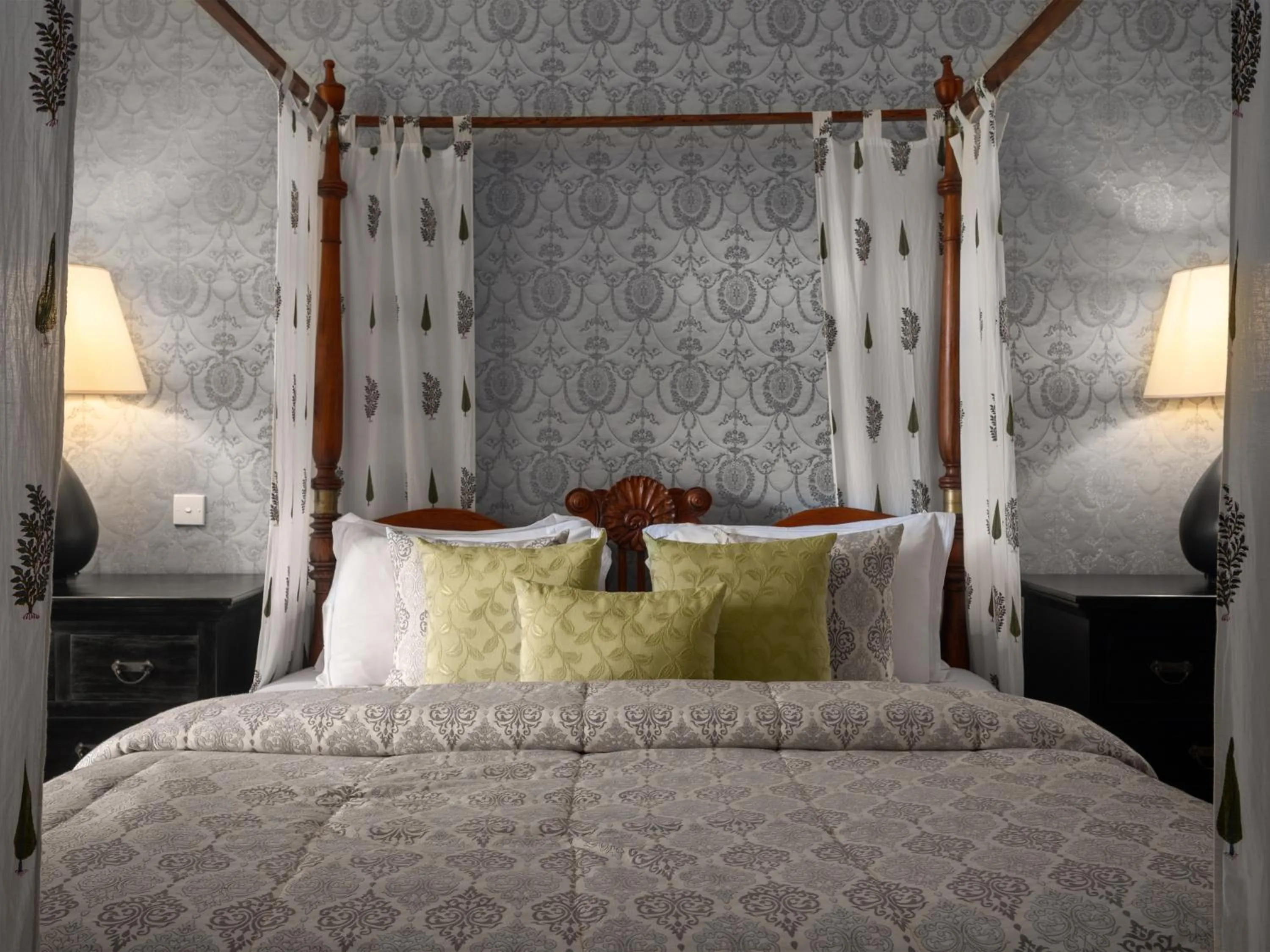 Bed in Hill Rise Luxury Villa & Stables by Edwards Collection - Nuwara Eliya