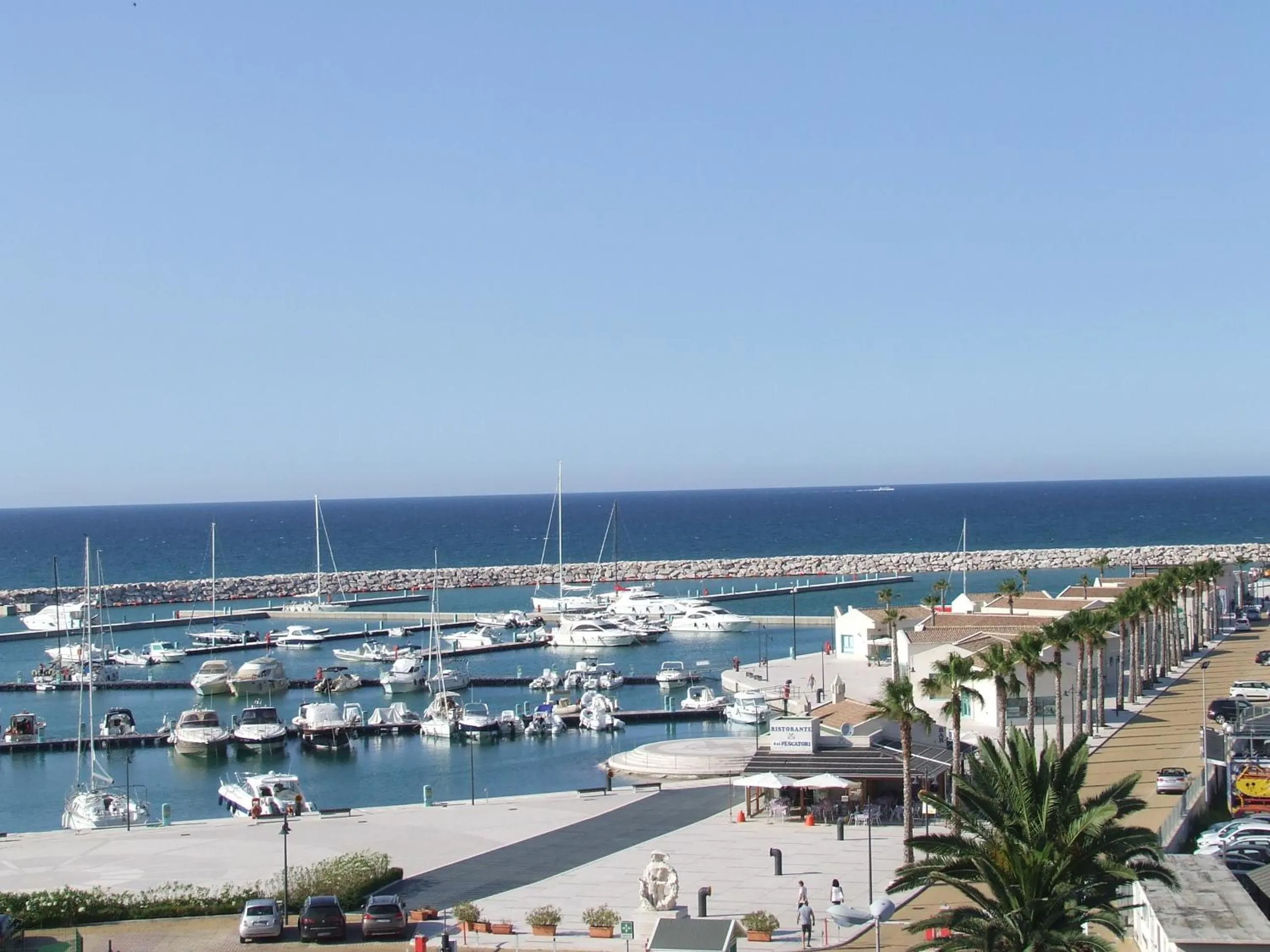 Day in Hotel Borgo Marina