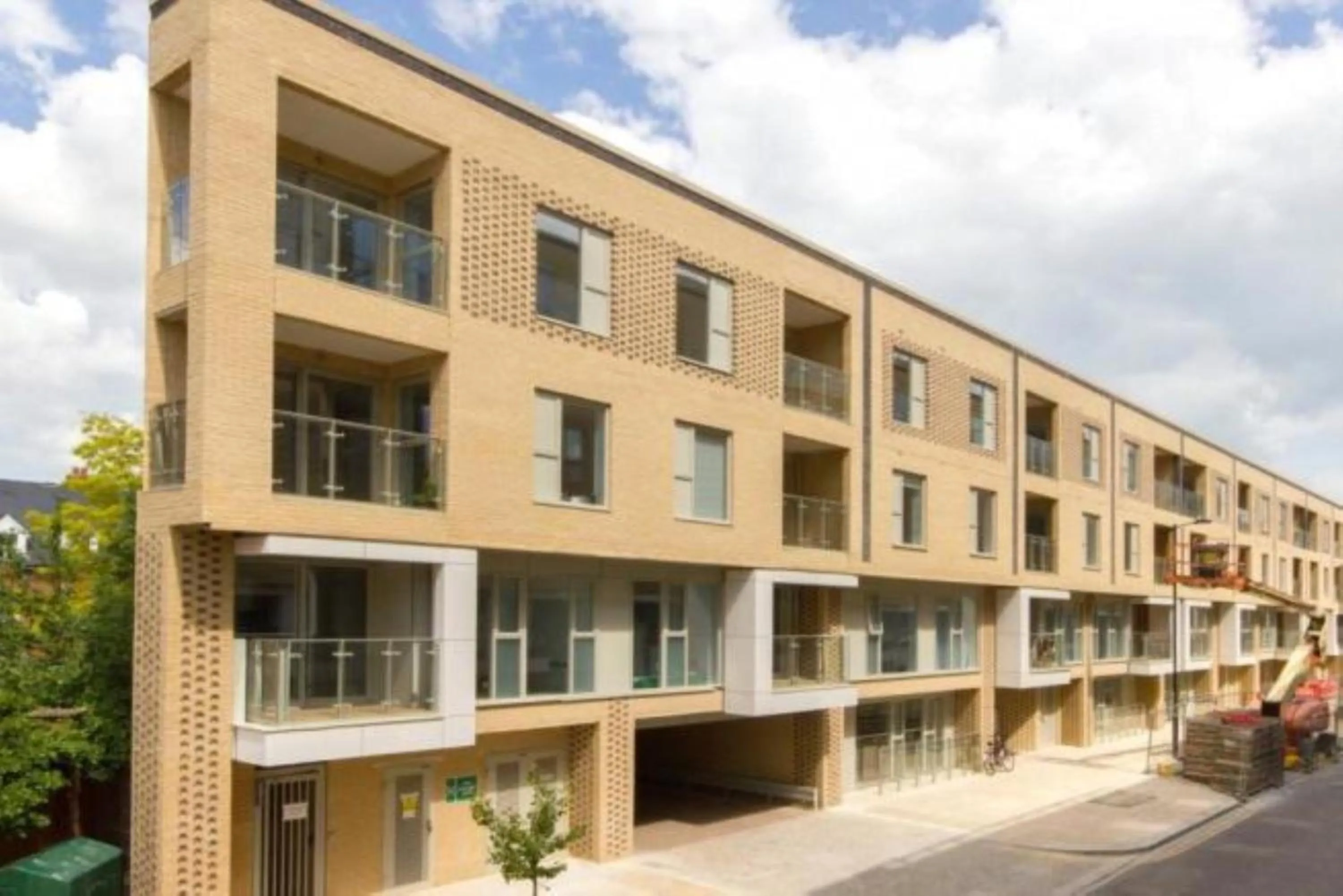 Property building in Citystay Living - Vesta Apartments