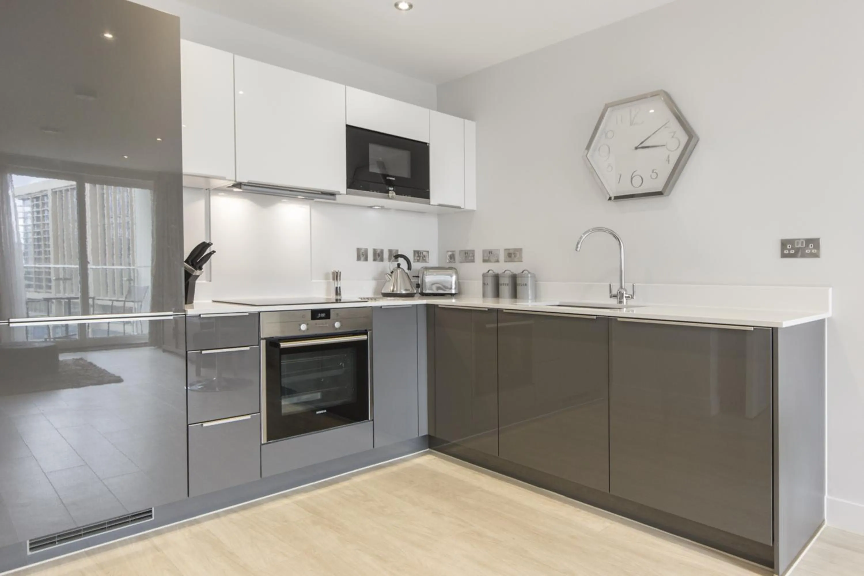 Communal kitchen in Citystay Living - Vesta Apartments