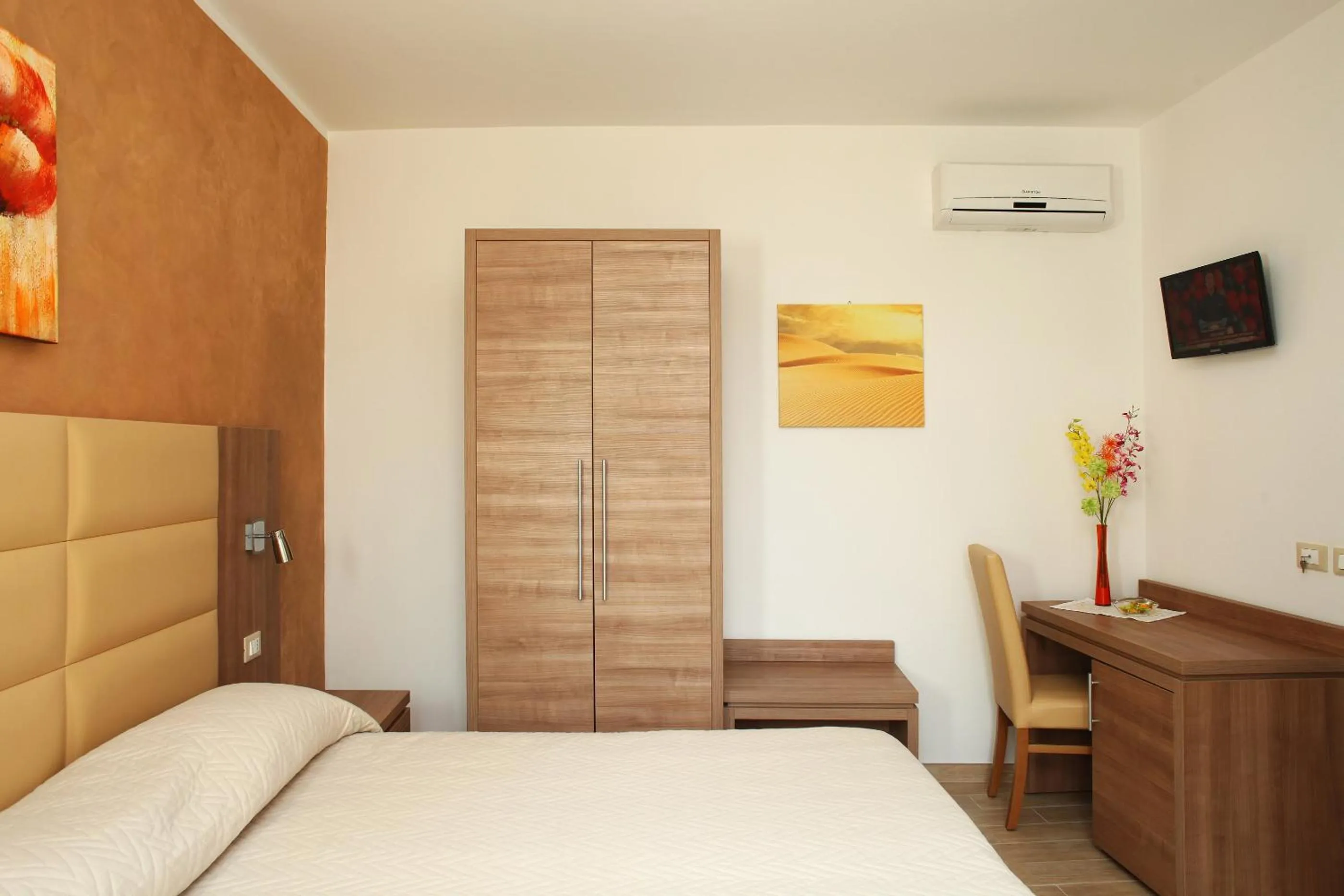 TV and multimedia, Bed in Coralia Bed & Breakfast