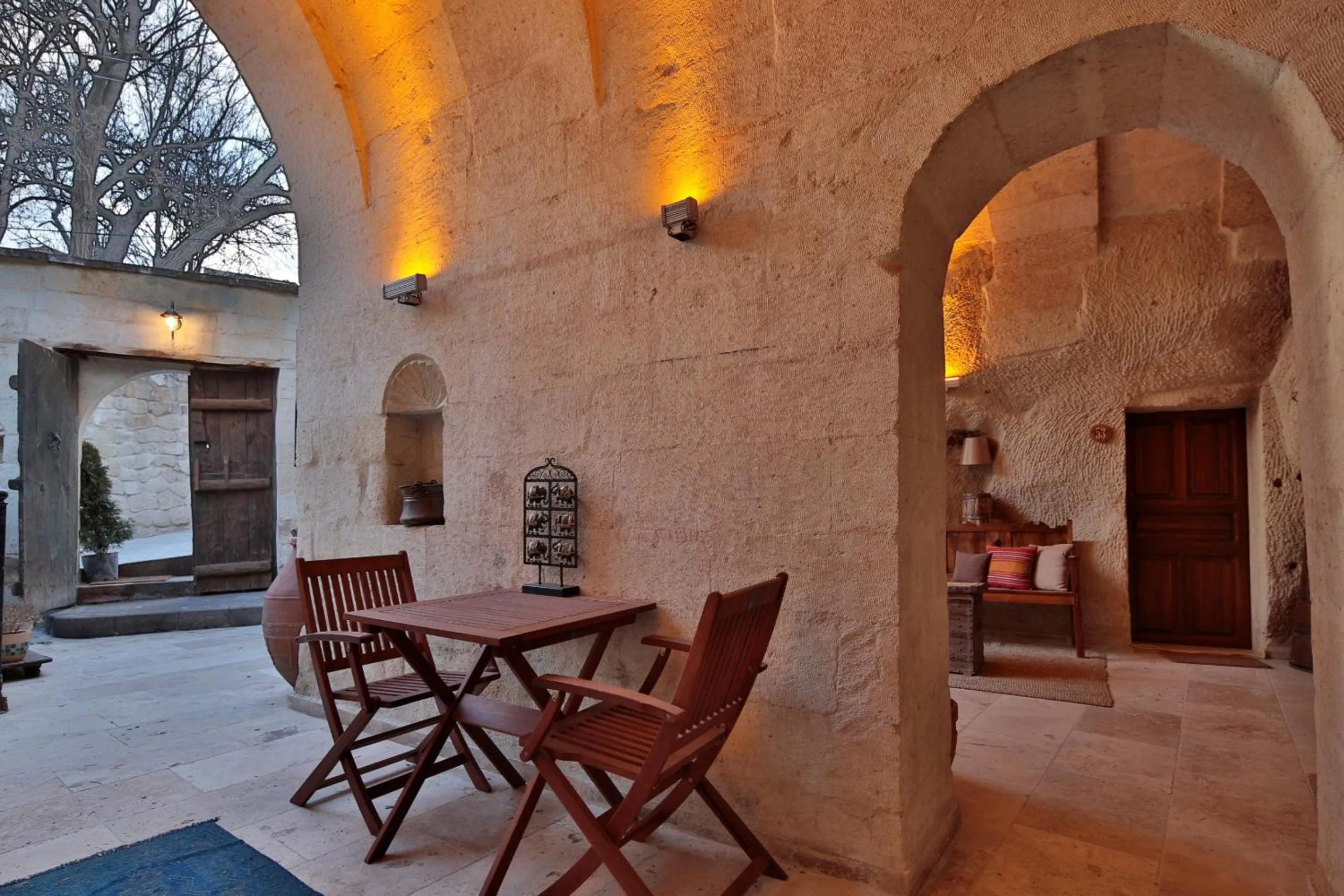 Patio in Elaa Cave Hotel