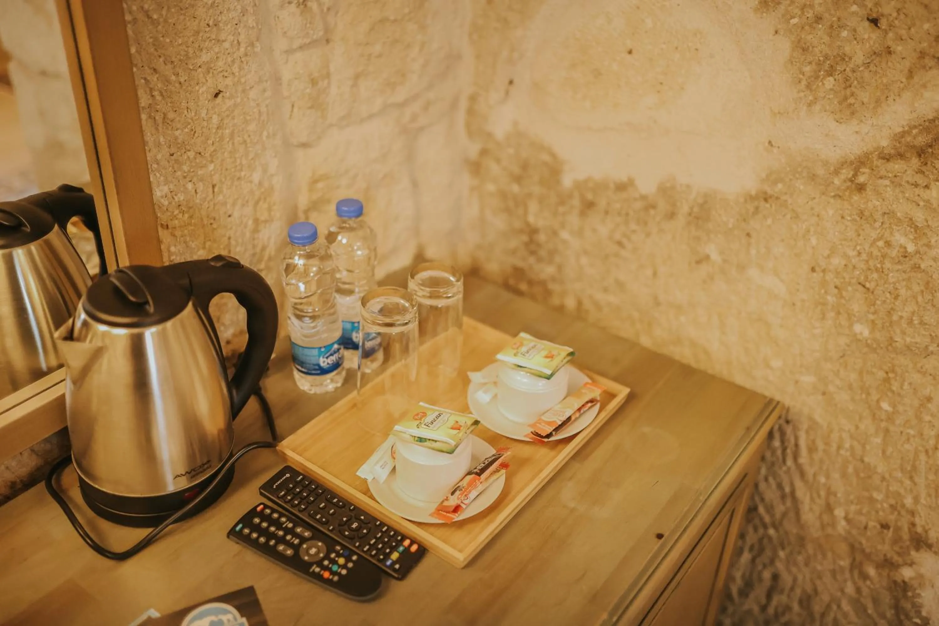 Coffee/tea facilities in Elaa Cave Hotel