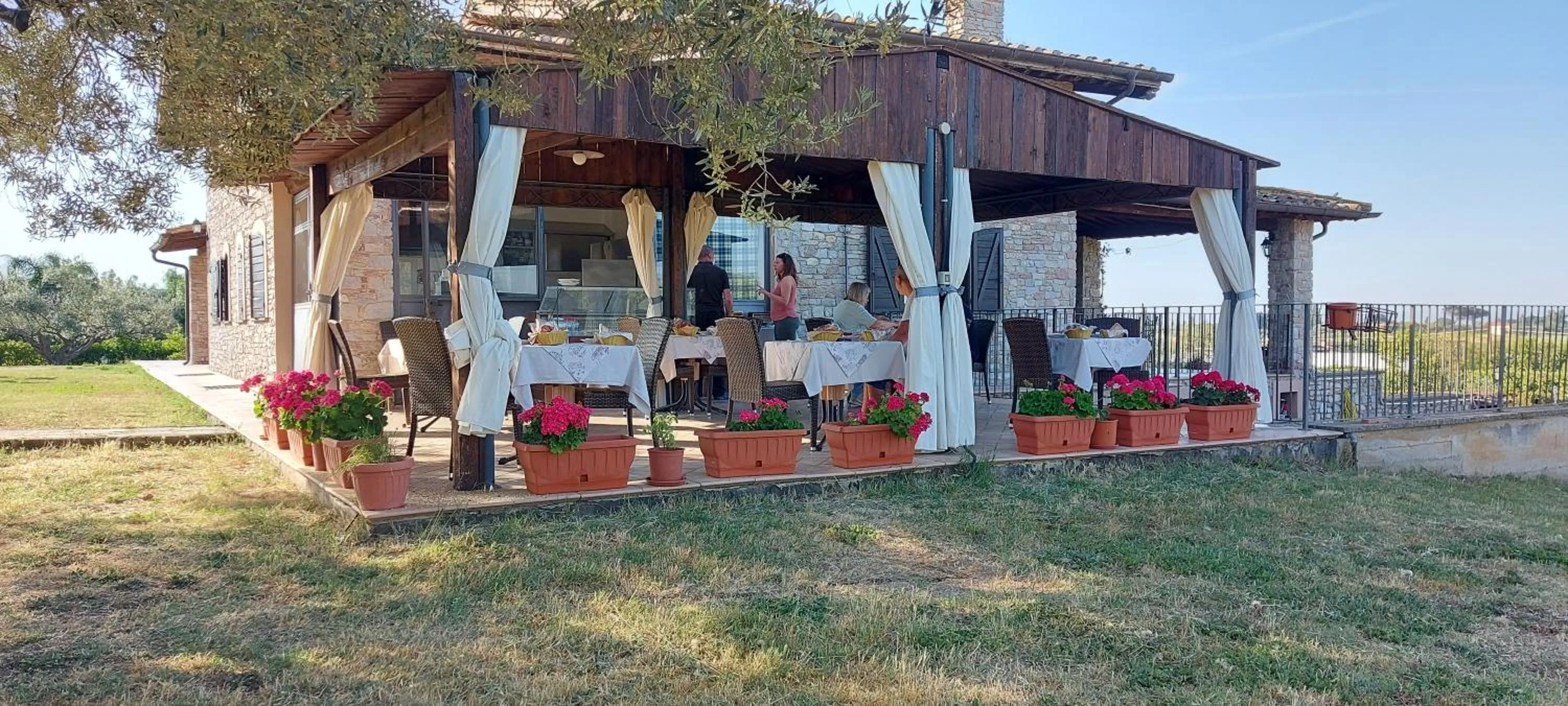 Breakfast in Villa Klinai