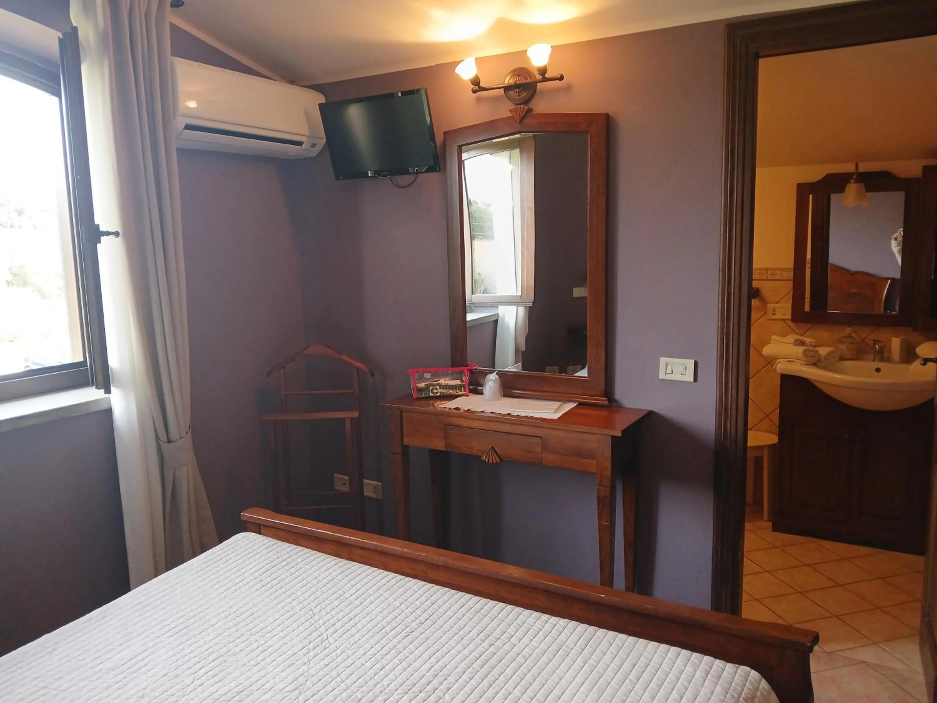 Bedroom, Bed in Villa Klinai