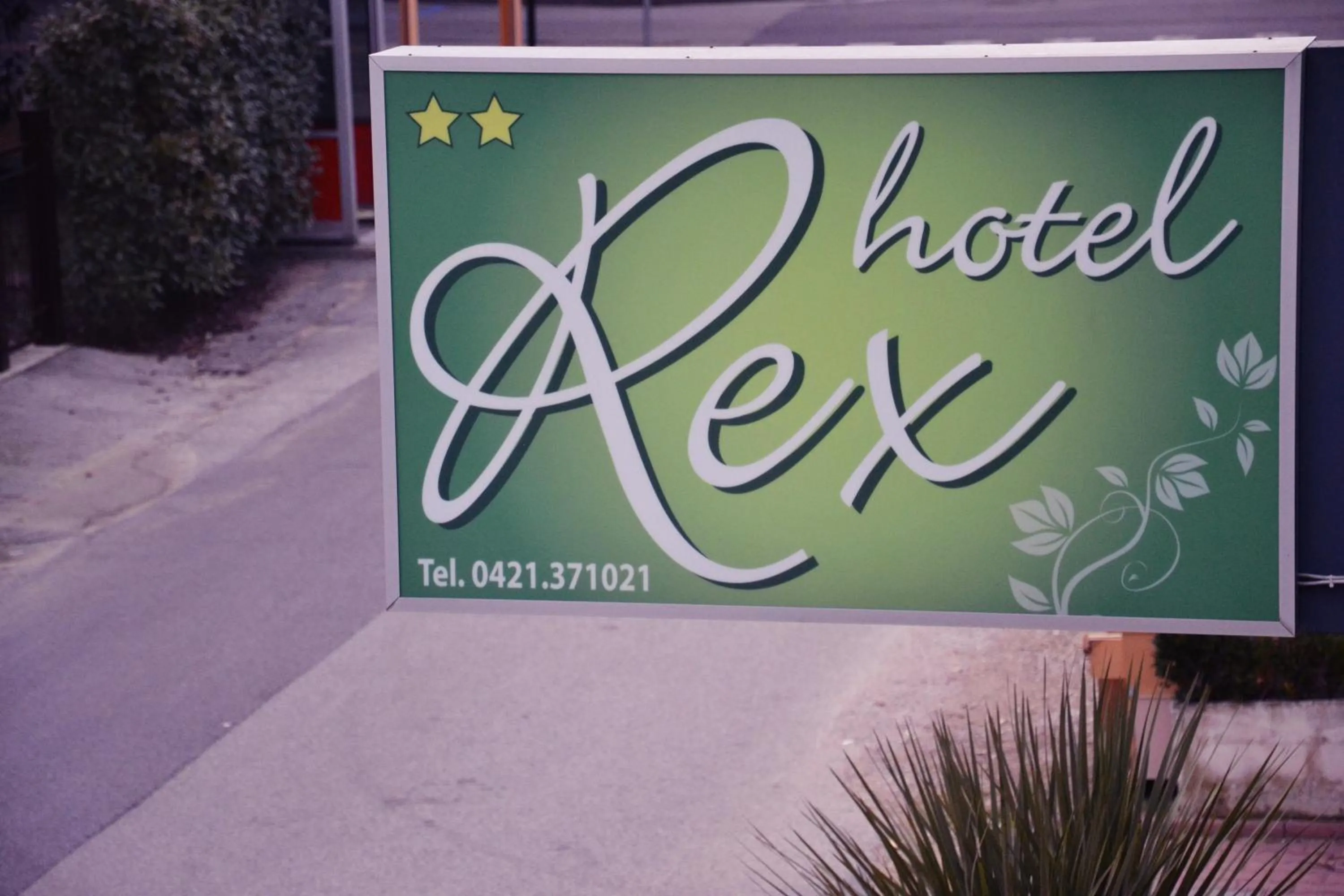 Property logo or sign in Hotel Rex