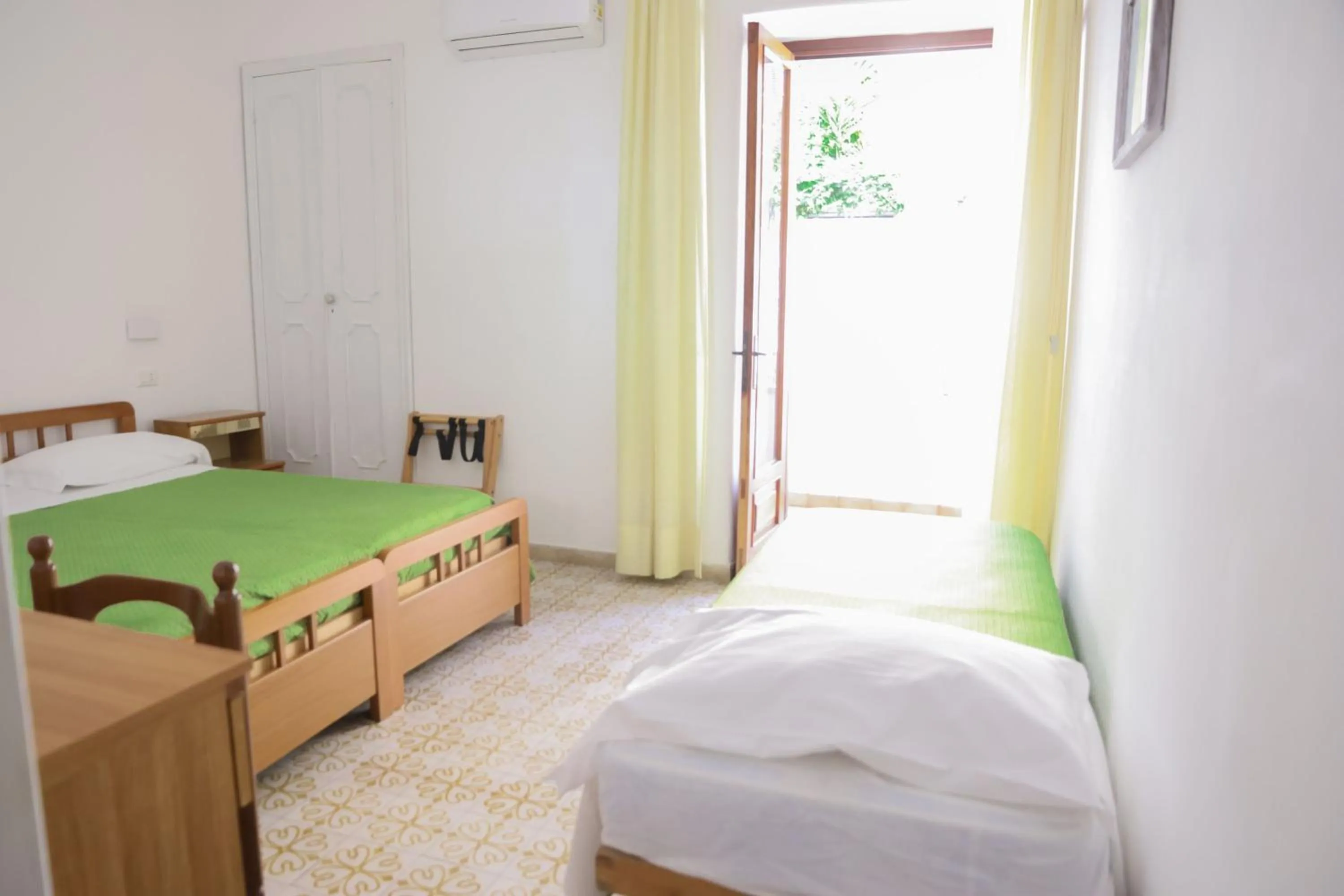 Bed in Hotel Cesotta