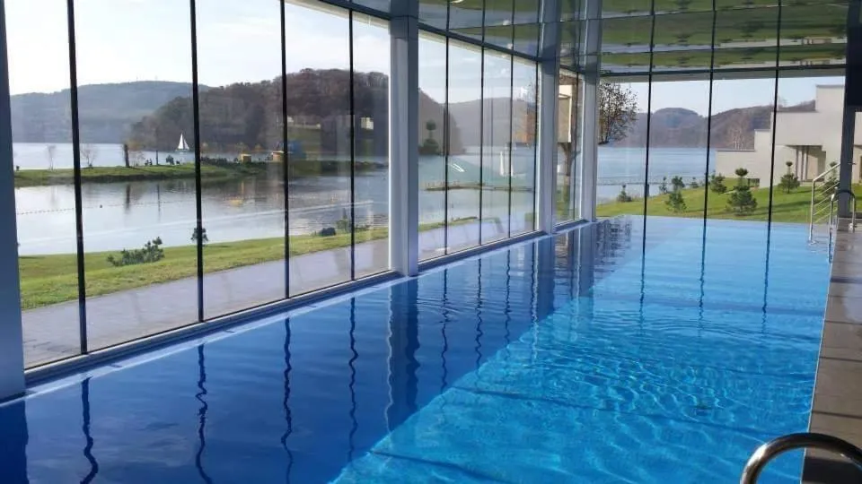 Lake view in Apartament Słoneczny Gródek 30