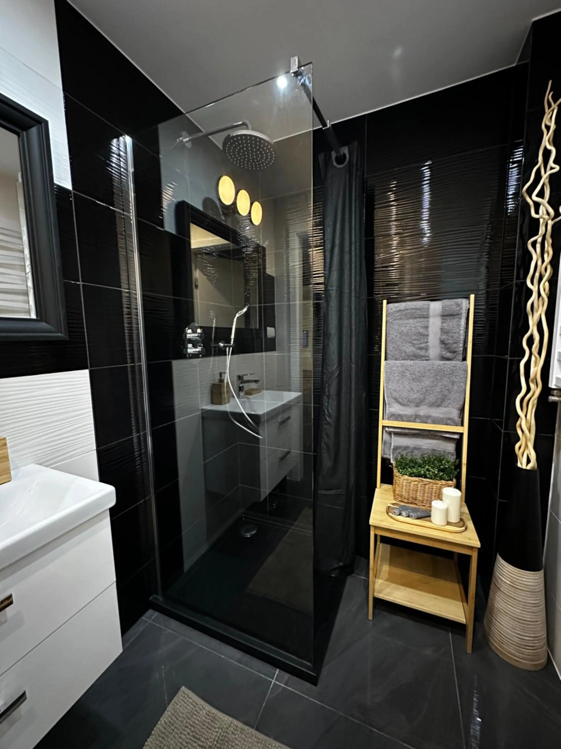 Shower in Apartament Słoneczny Gródek 30