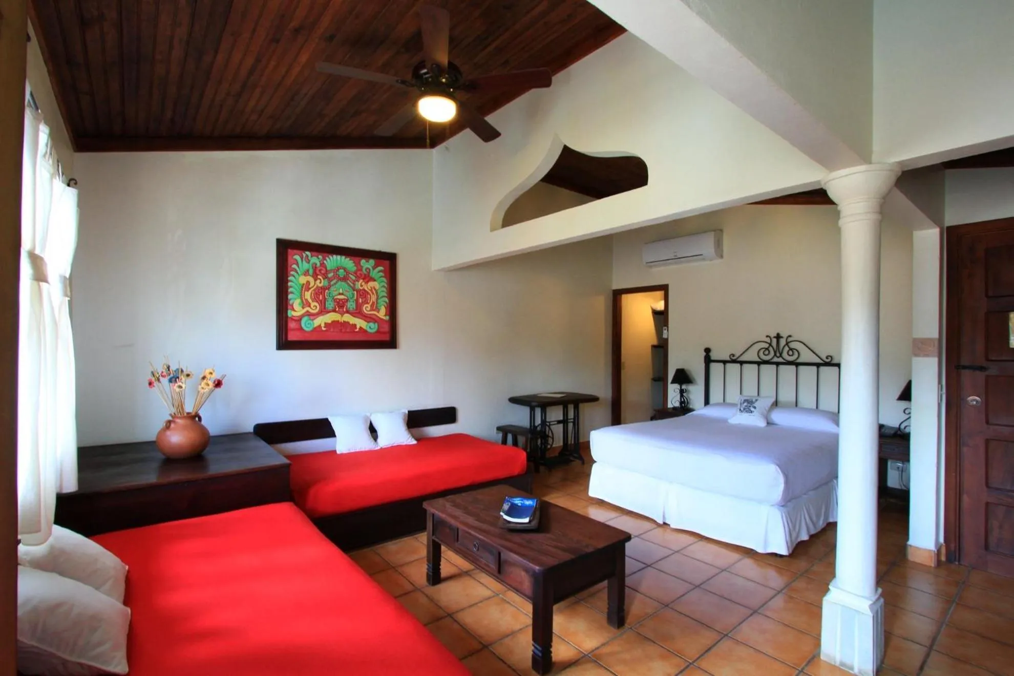 Bed in Hotel Plaza Yat Balam