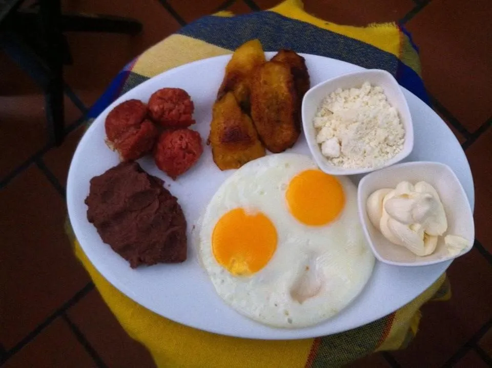 Breakfast in Hotel Plaza Yat Balam