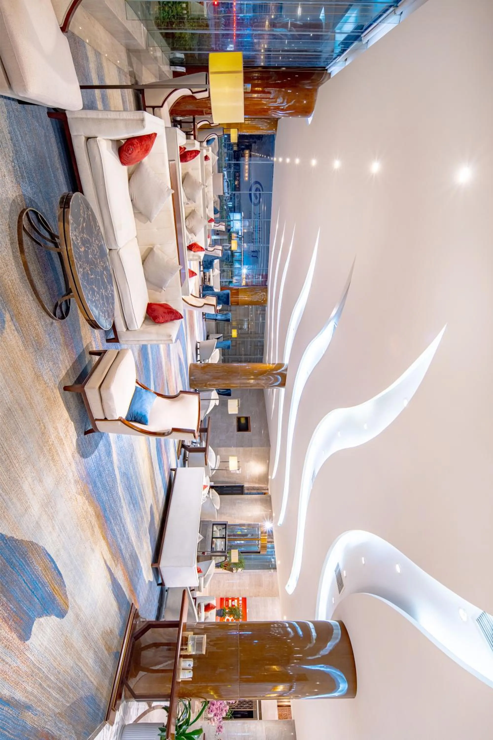 Seating area in Wan Yue Grand Skylight Hotel