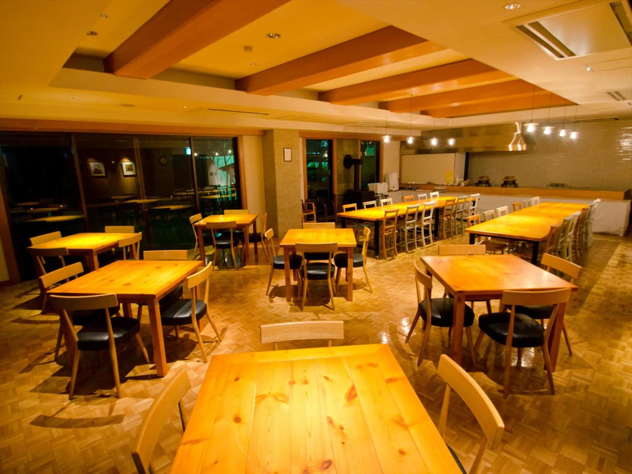 Restaurant/places to eat in Hotel Folkloro Hanamakitowa