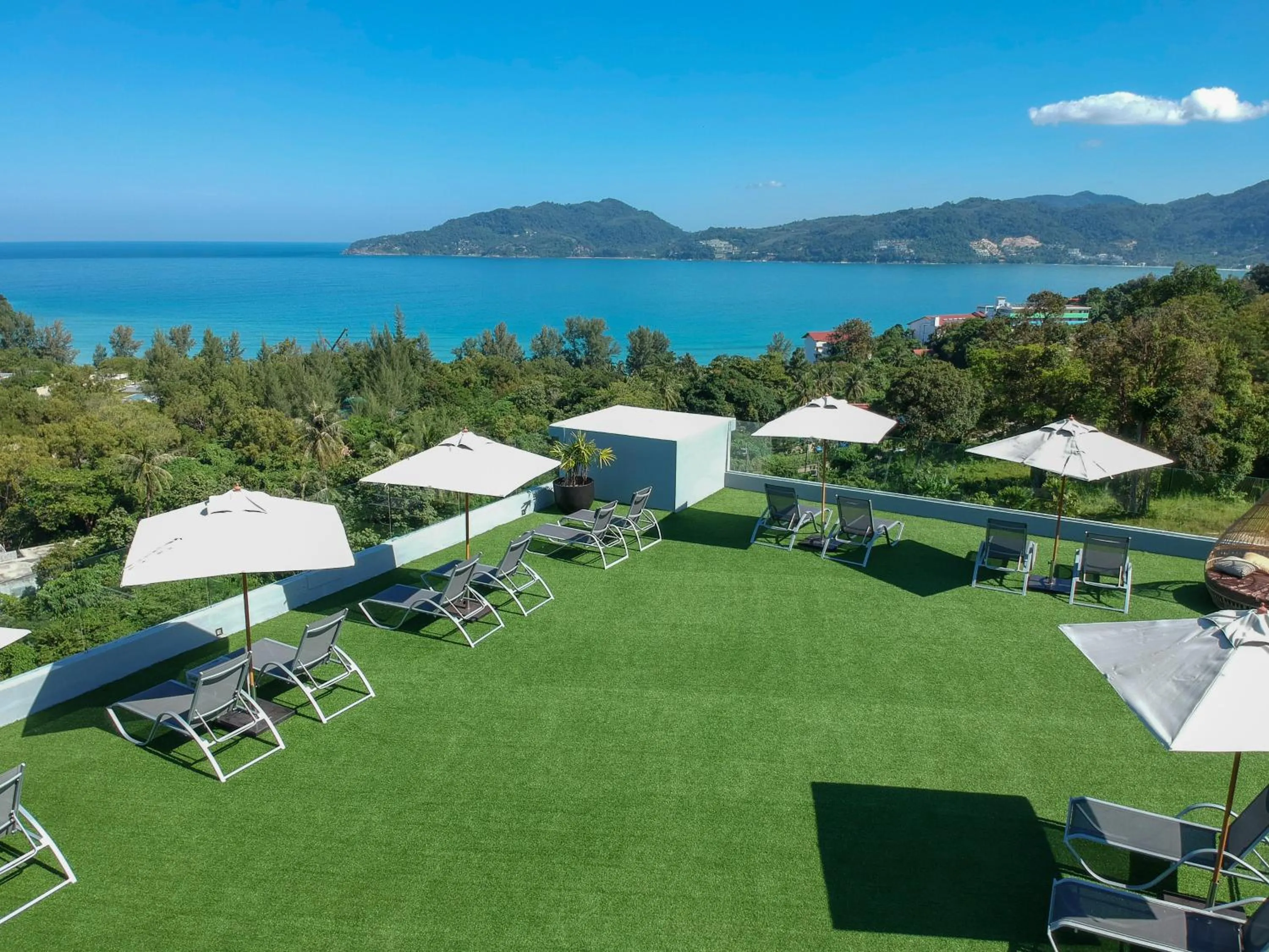 Sea view in Crest Resort & Pool Villas - SHA Extra Plus