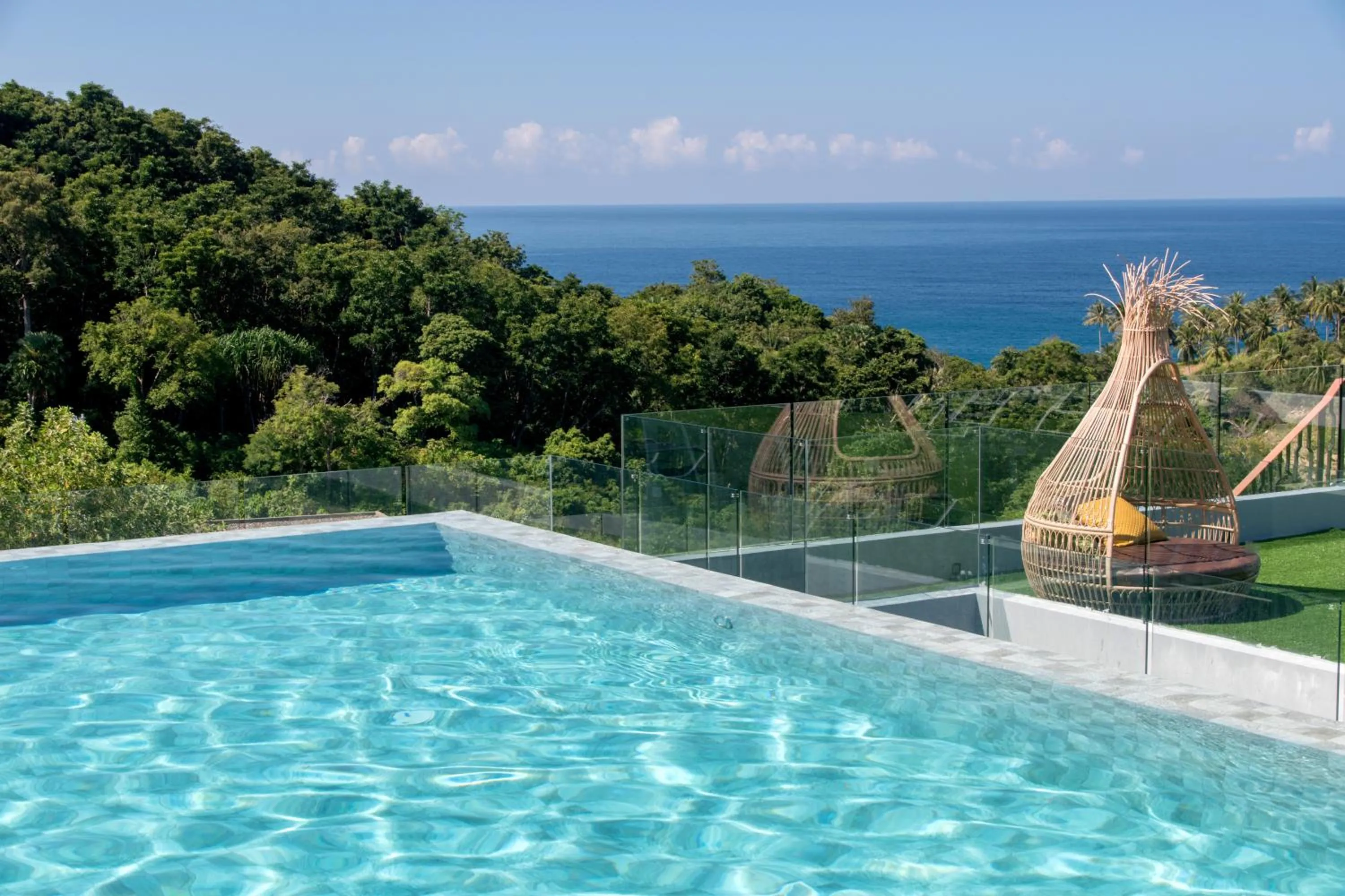 Sea view in Crest Resort & Pool Villas - SHA Extra Plus