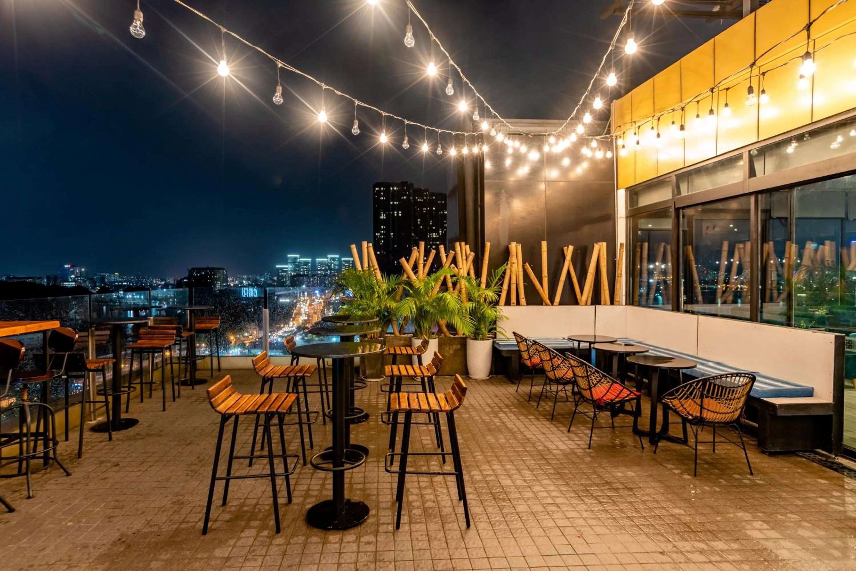 Lounge or bar in Bay Hotel Ho Chi Minh