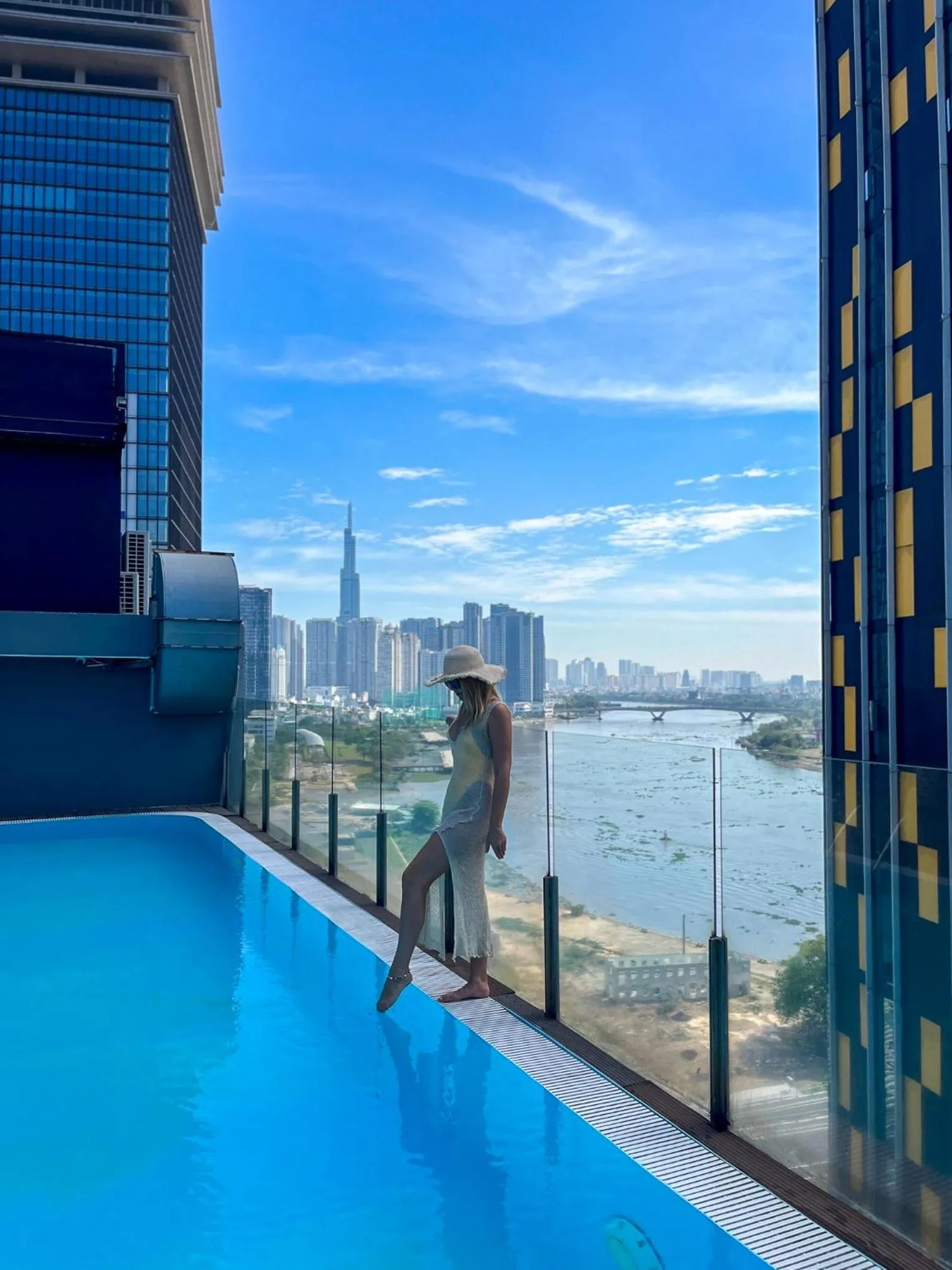 Swimming pool in Bay Hotel Ho Chi Minh