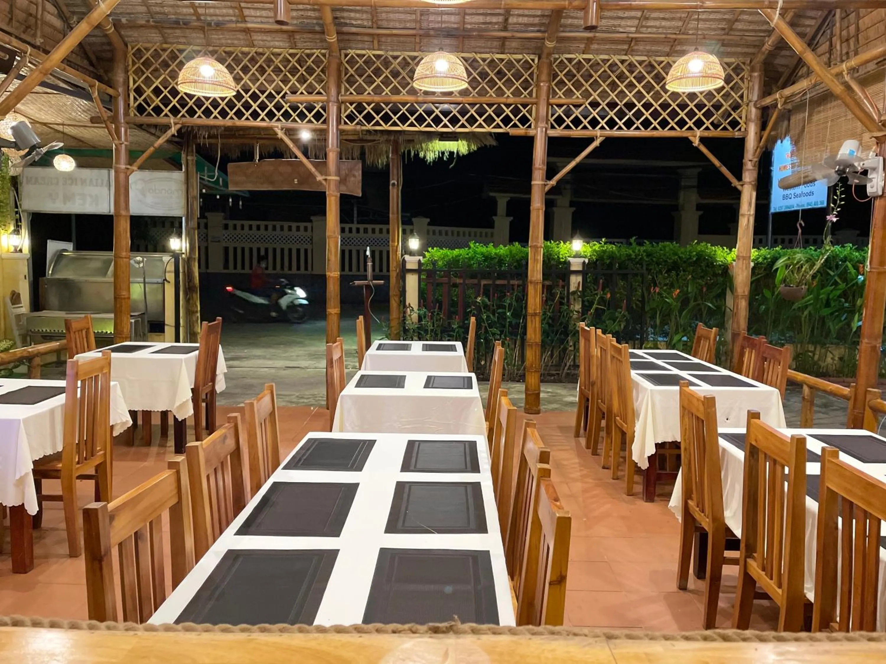 Restaurant/places to eat in Tropical Garden Phu Quoc