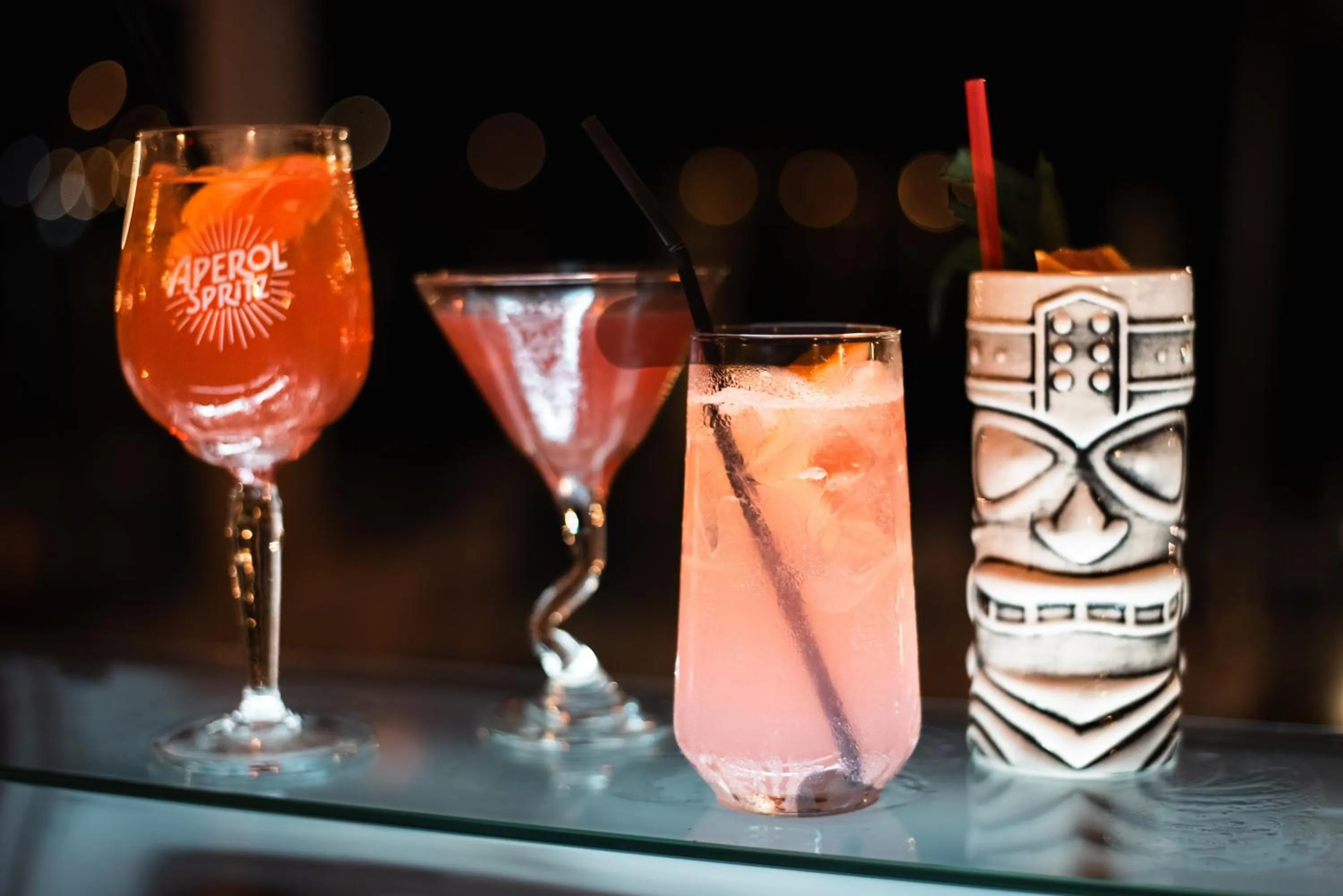 Restaurant/places to eat in Nireus Hotel