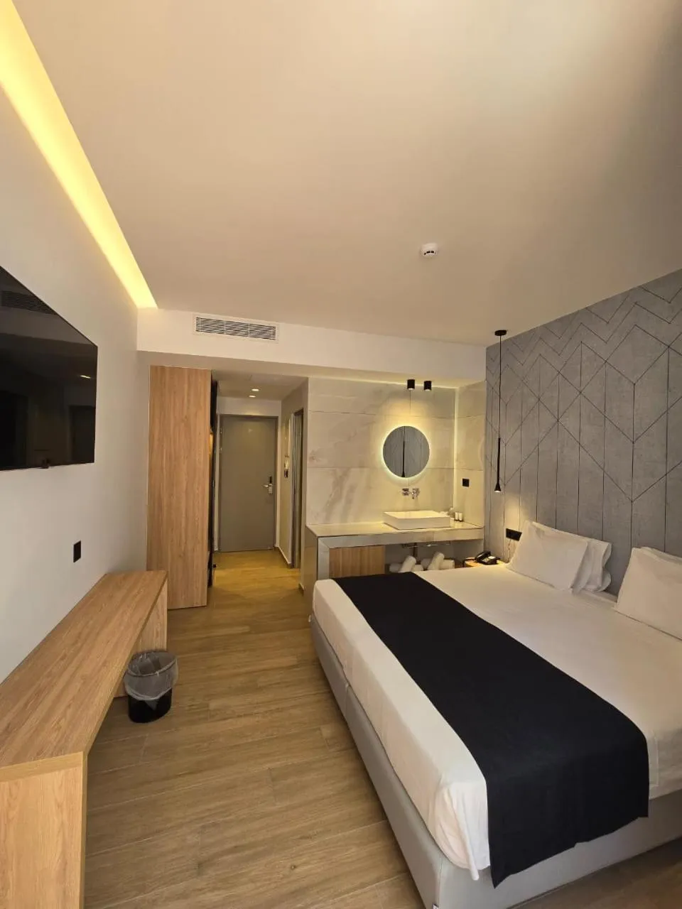 Photo of the whole room in Nireus Hotel