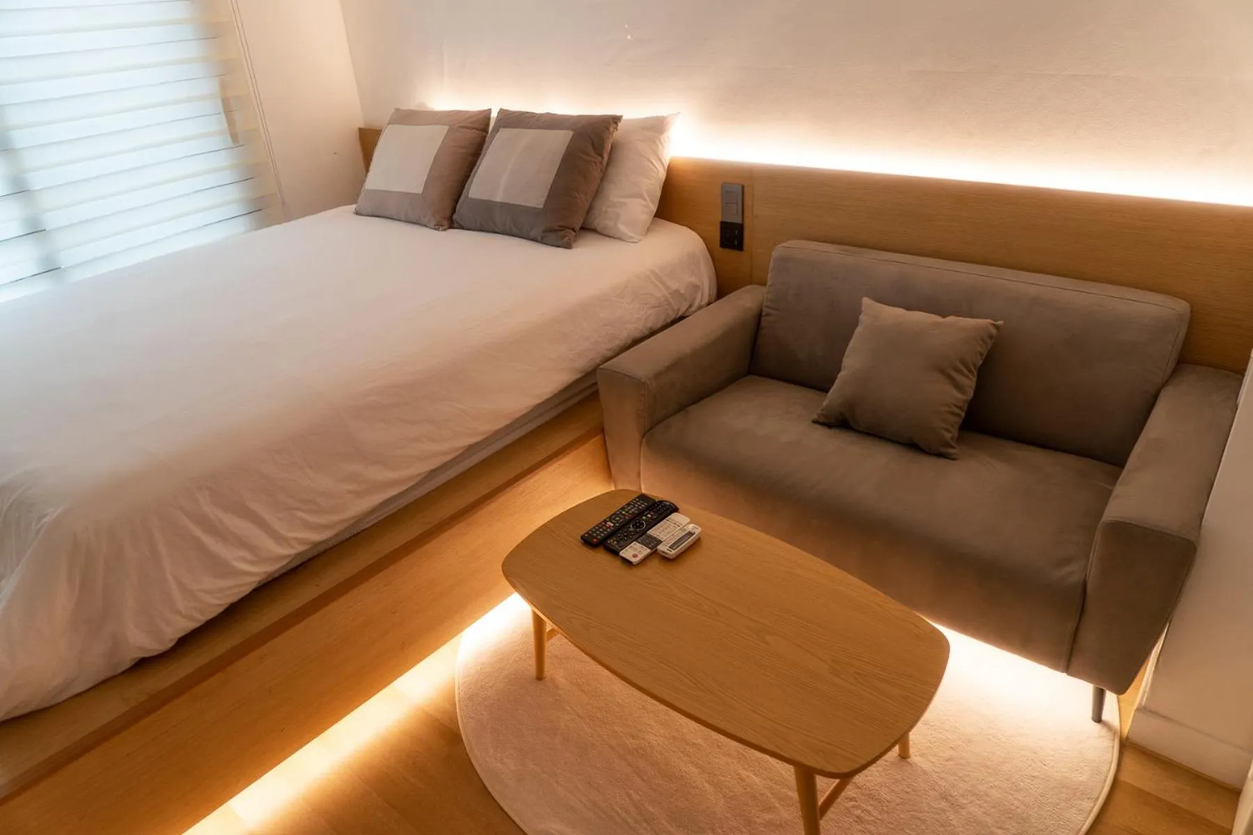 Bed in Myeongdong Artmonstay