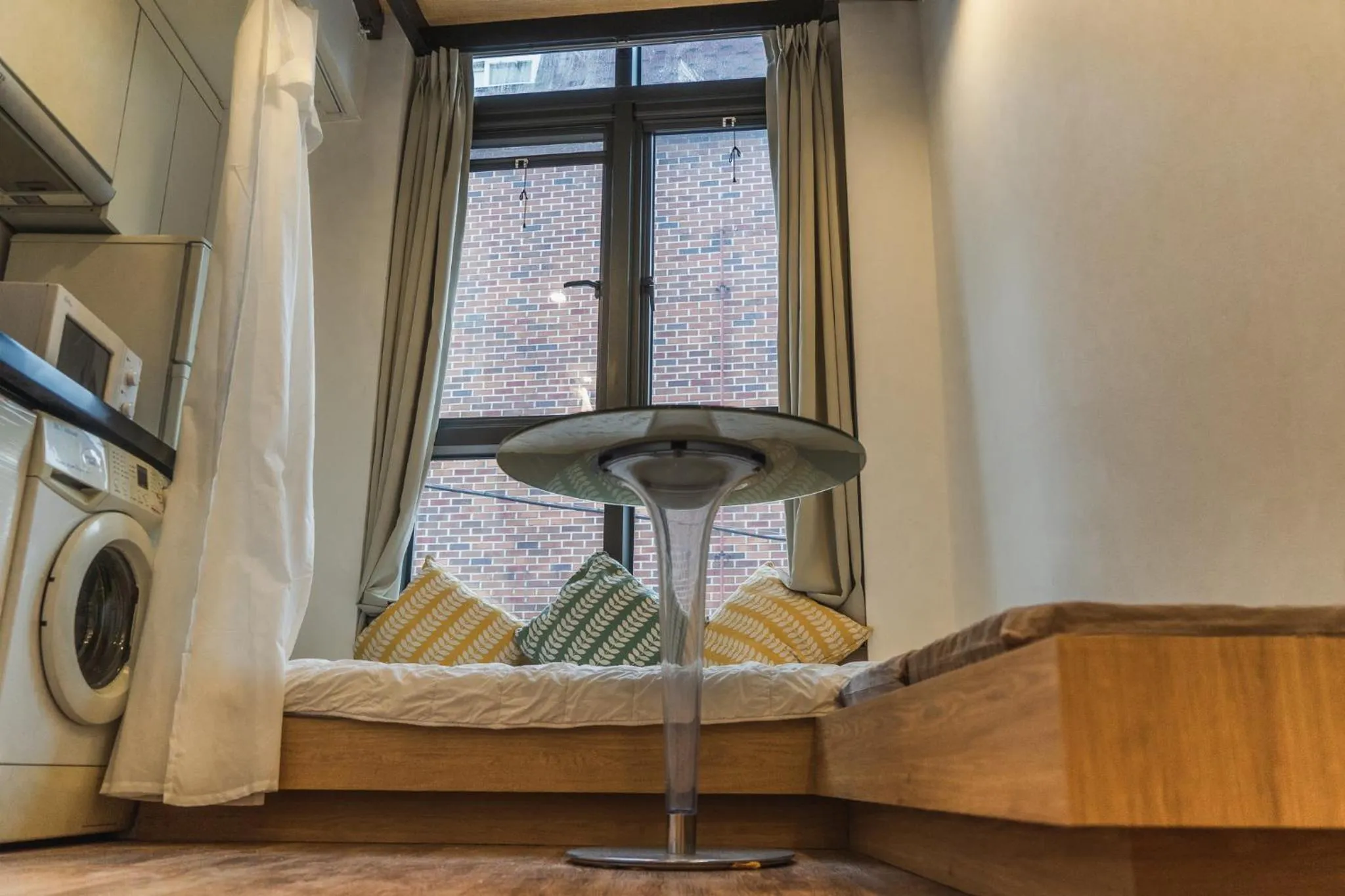 Myeongdong Artmonstay