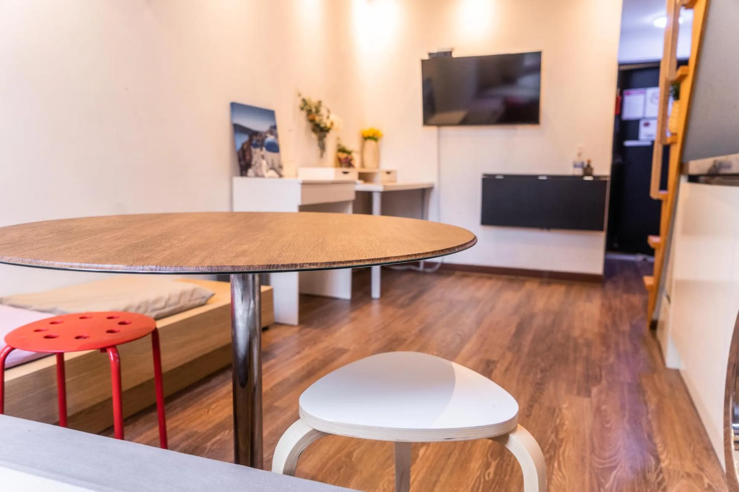 Myeongdong Artmonstay