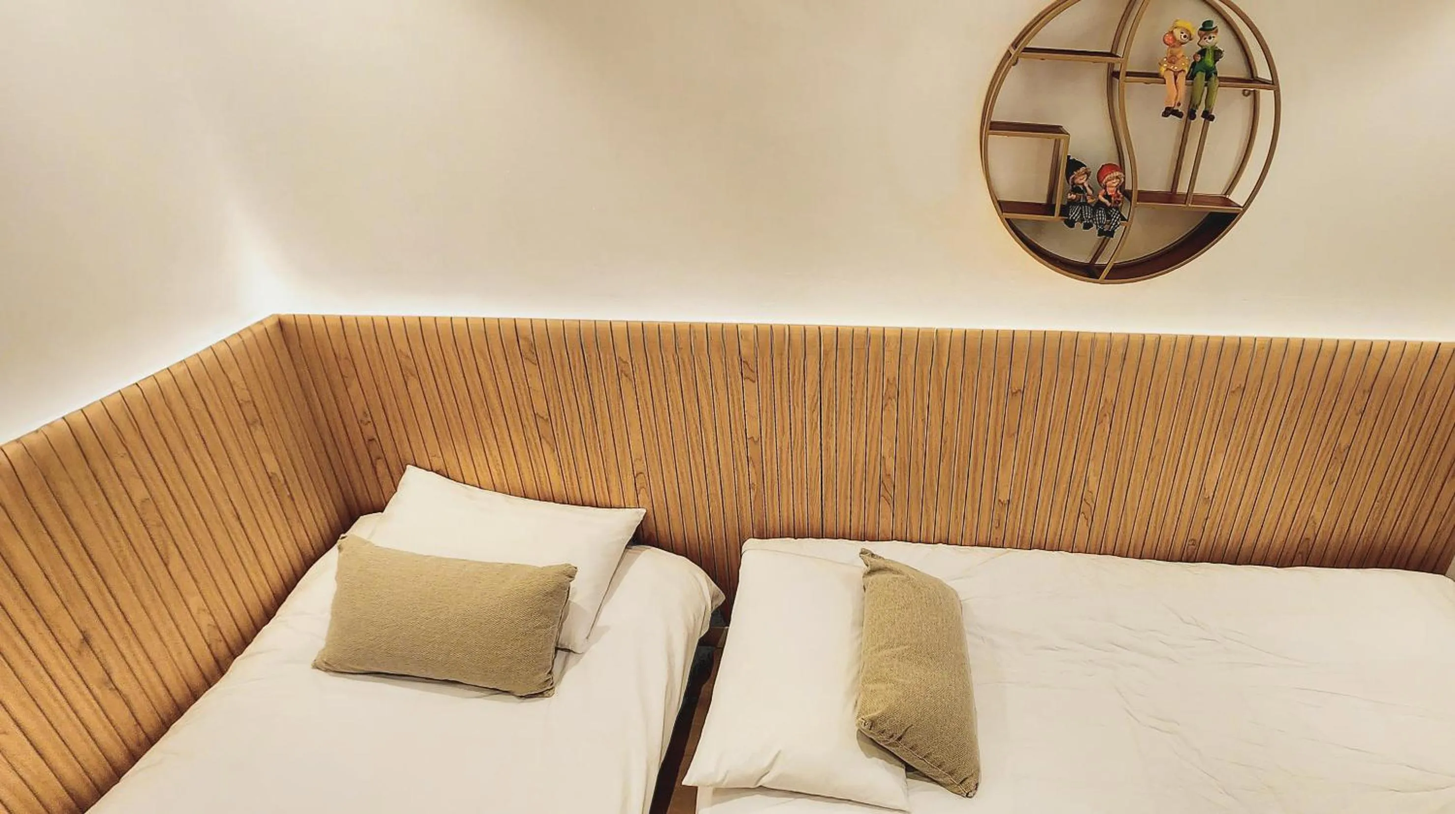 Bed in Myeongdong Artmonstay