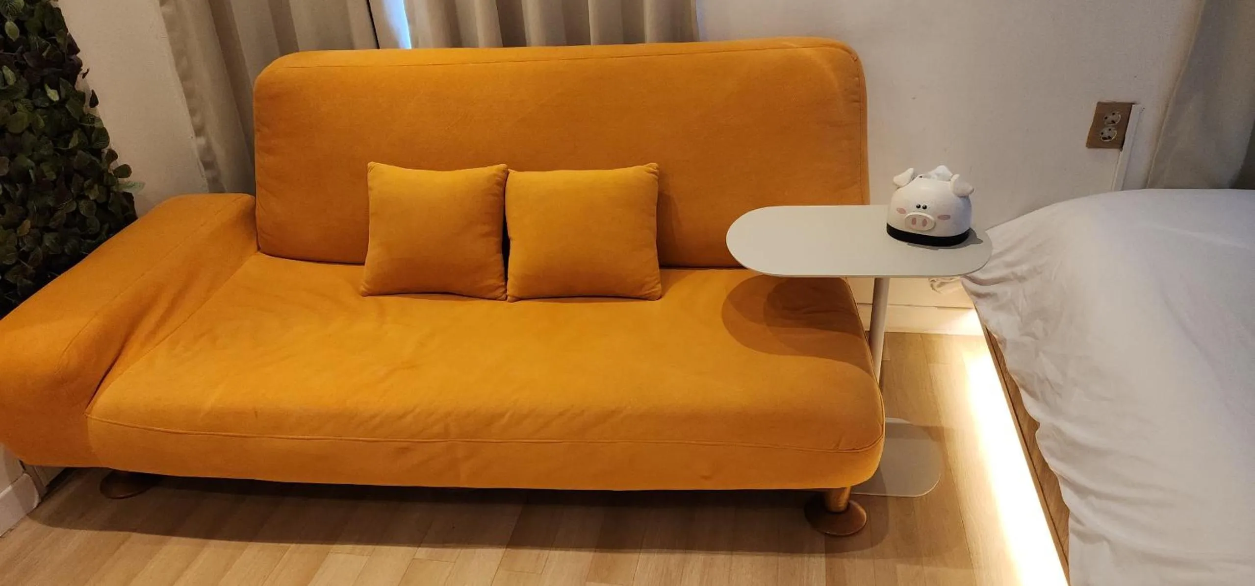 Bed in Myeongdong Artmonstay