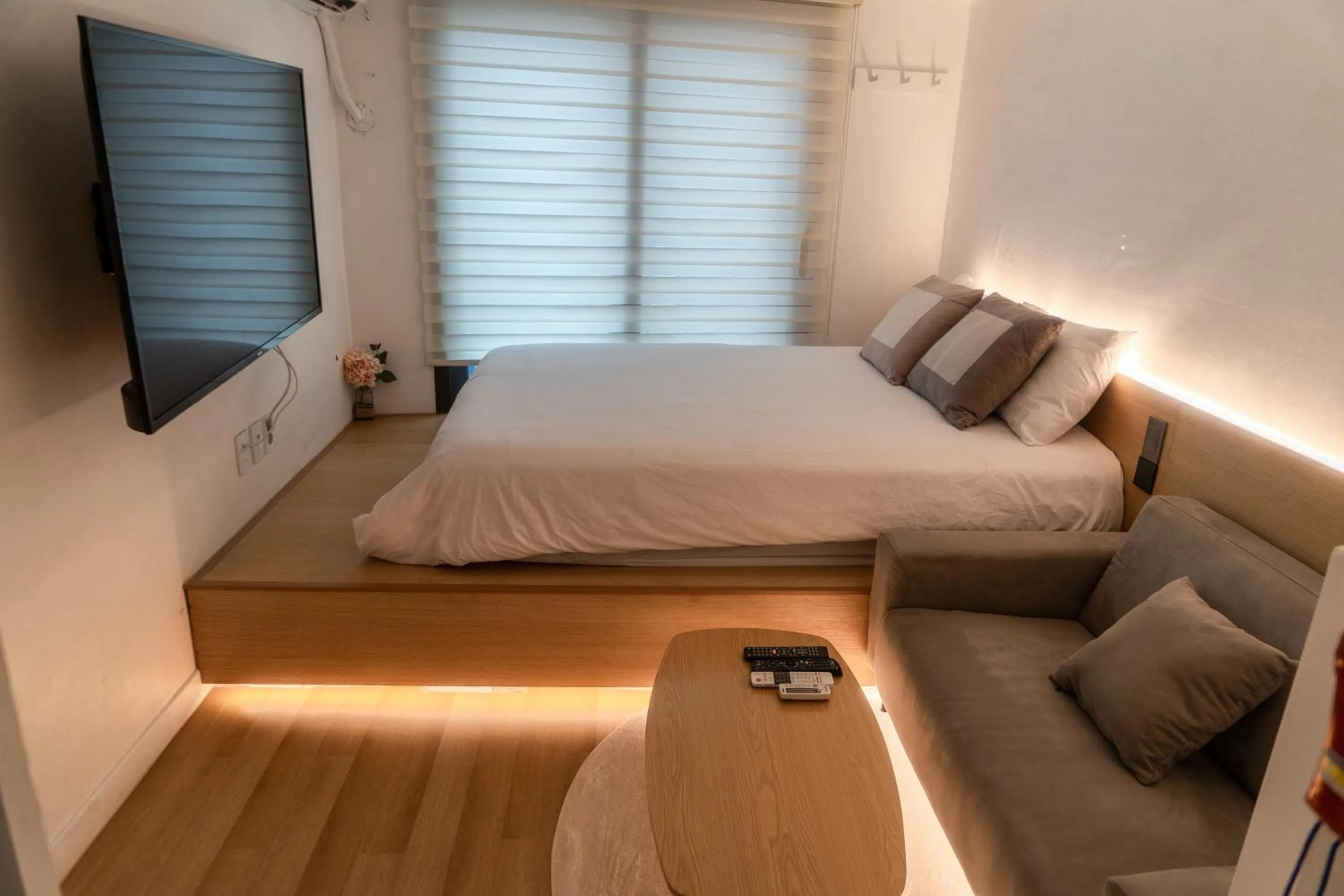 Bed in Myeongdong Artmonstay