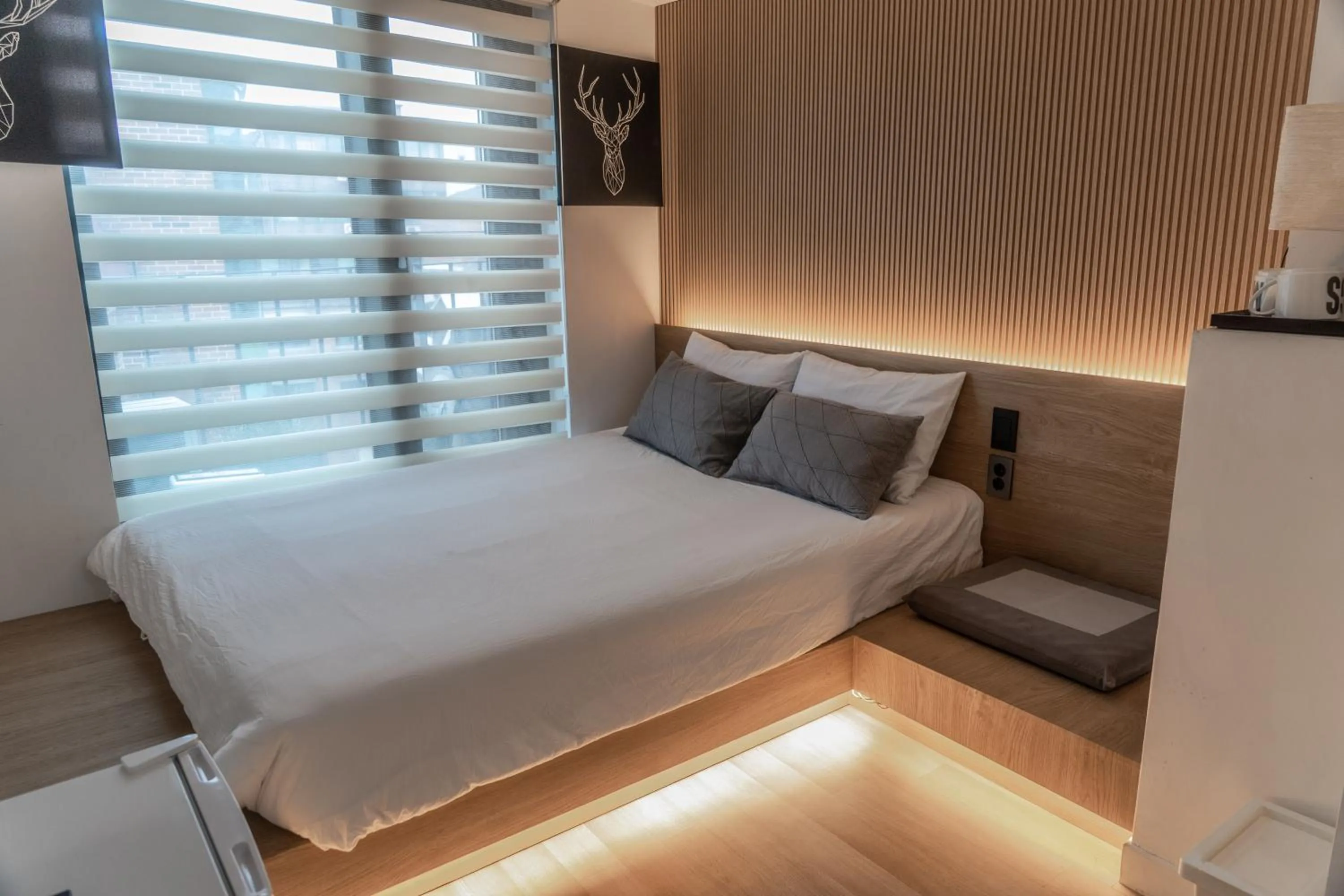 Bed in Myeongdong Artmonstay
