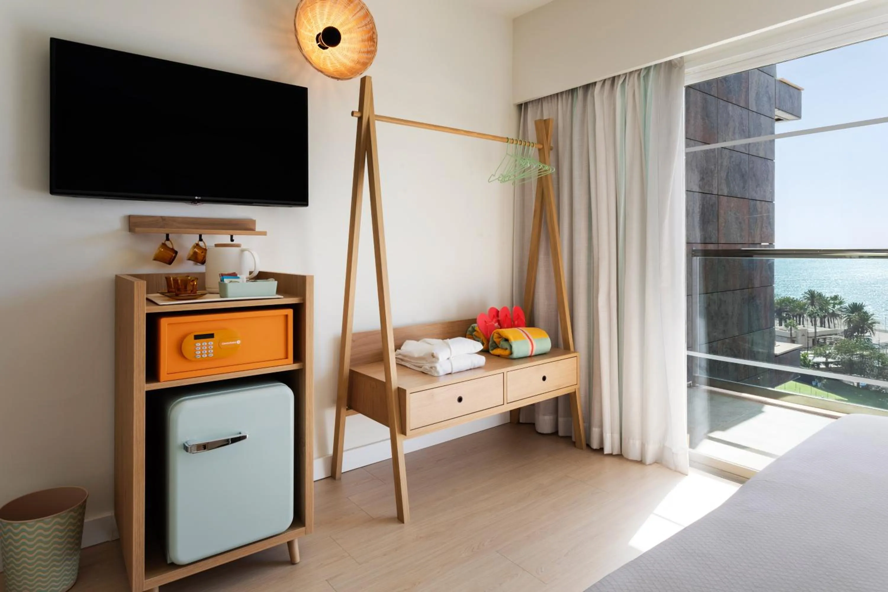 TV and multimedia in Sol Principe