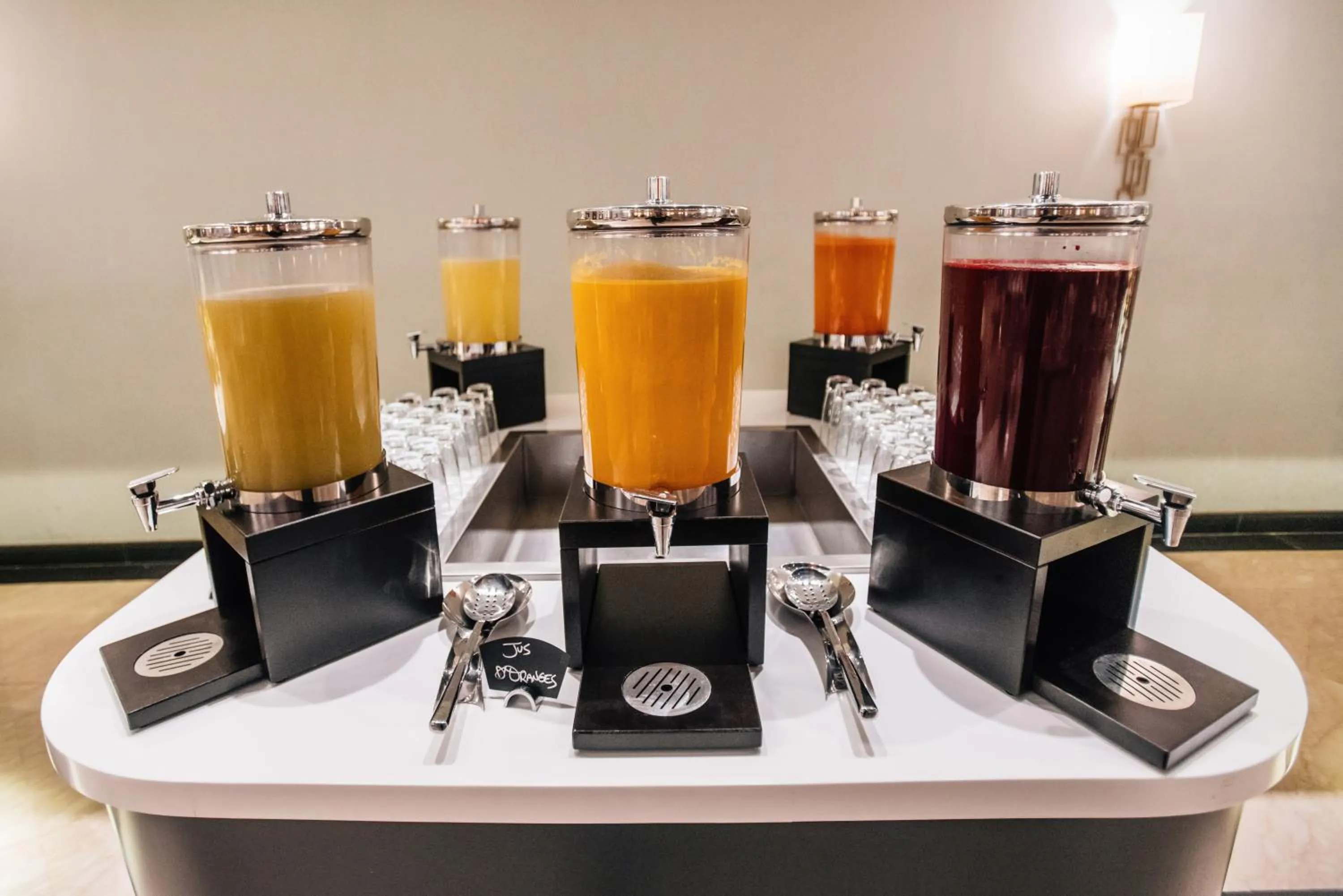 Food and drinks in Grand Mogador City Center