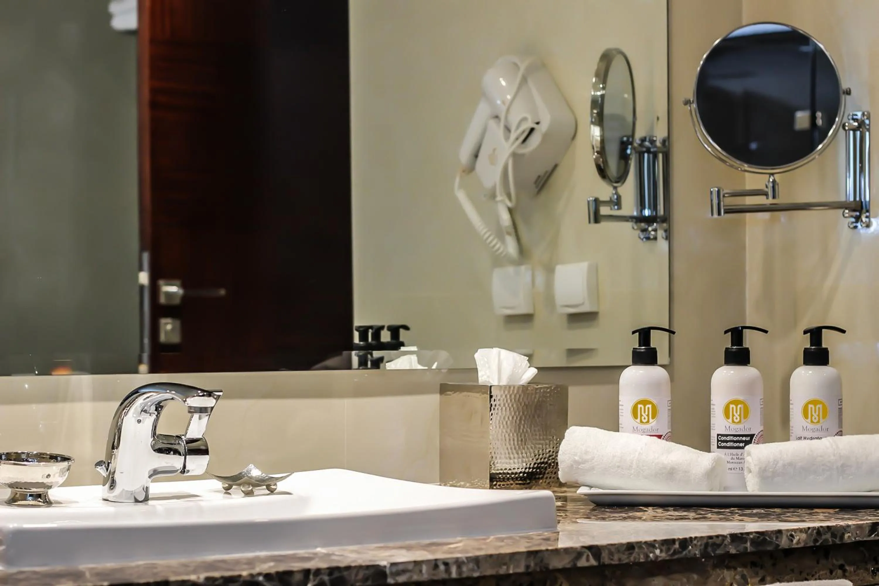 Bathroom in Grand Mogador City Center