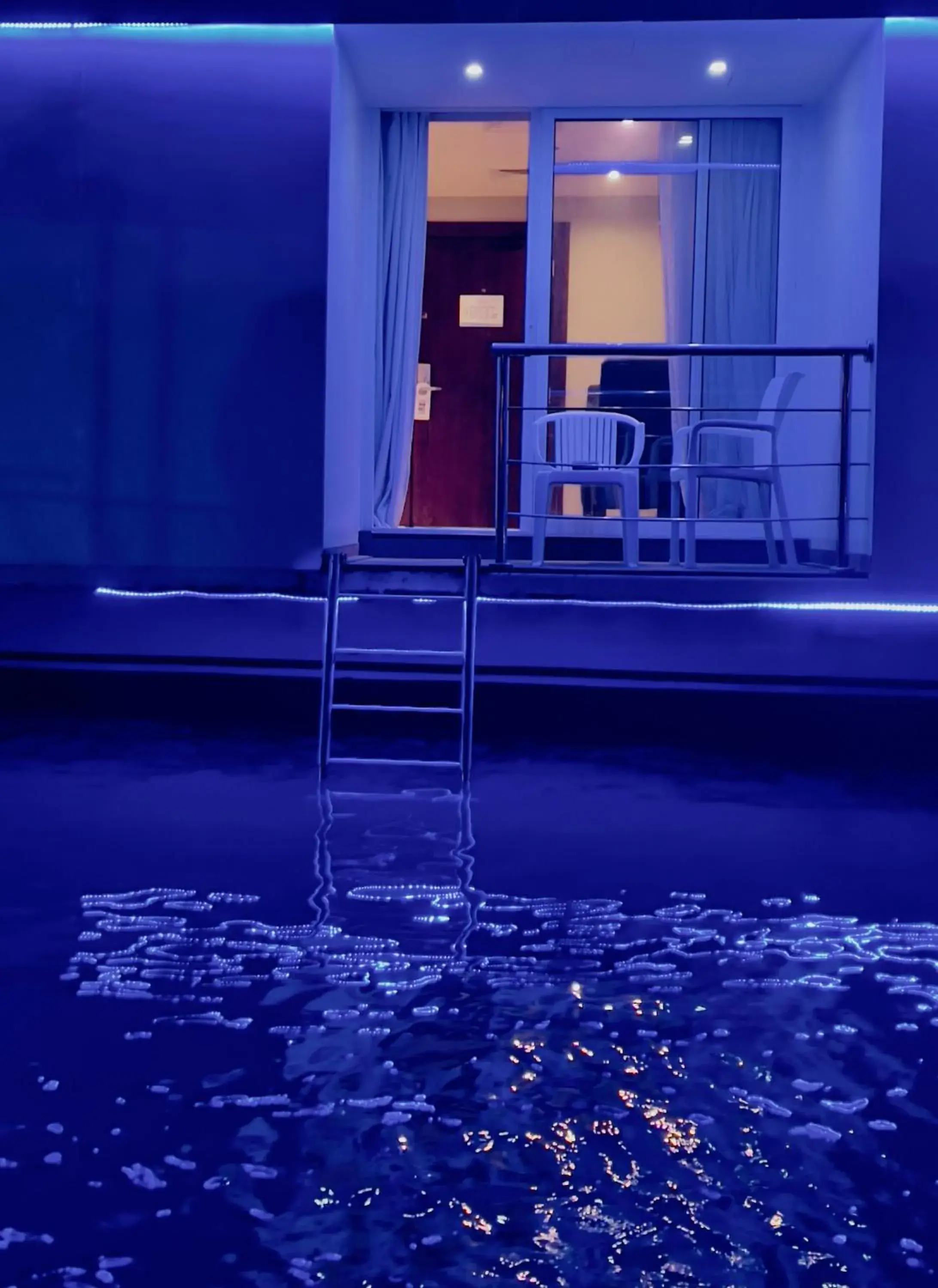 Deluxe Room in C Hotel Deluxe Room in C Hotel