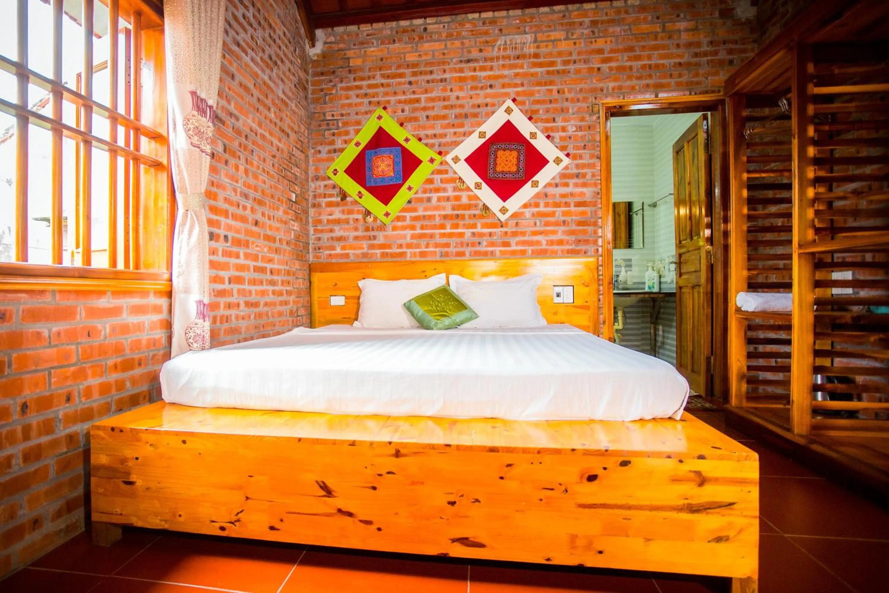 Photo of the whole room, Bed in Ninh Binh Mountain View Homestay & Restaurant